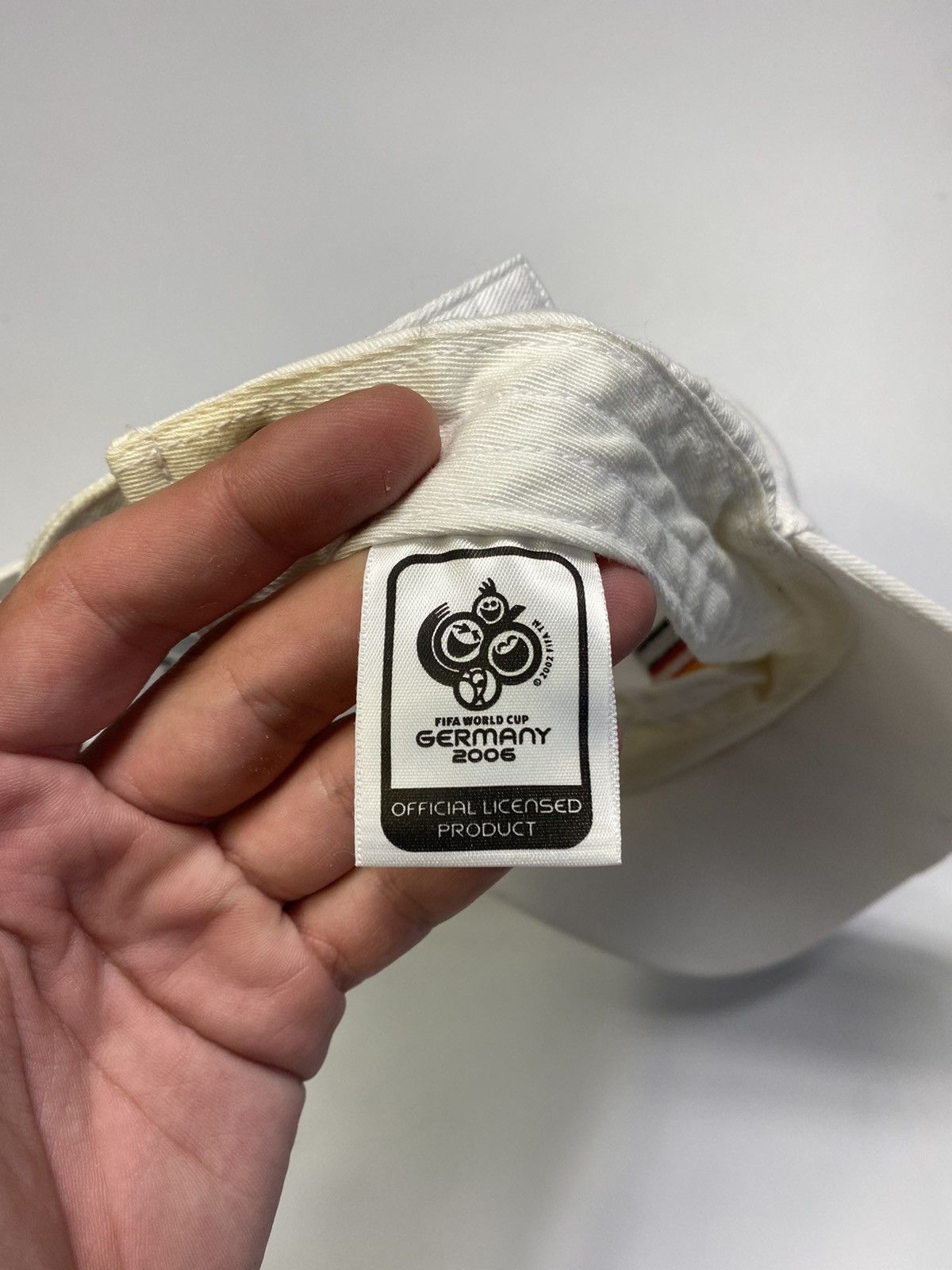 Adidas Vintage FIFA World Cup Germany 2006 Cap Size ONE SIZE - 9 Thumbnail