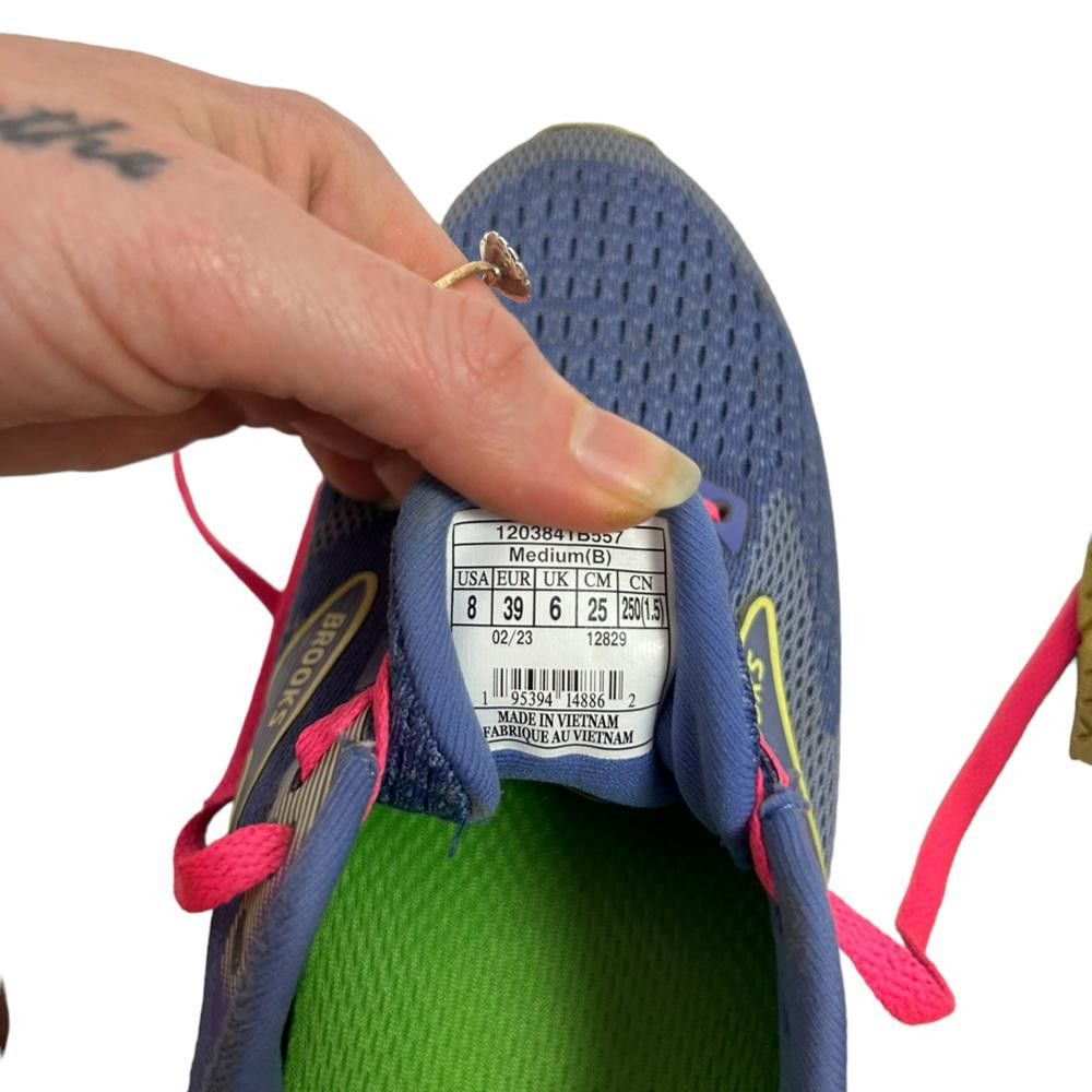 Brooks Brooks l Levitate 6 Running Shoes Size 8 Purple/Pink Size US 8 / IT 38 - 4 Thumbnail
