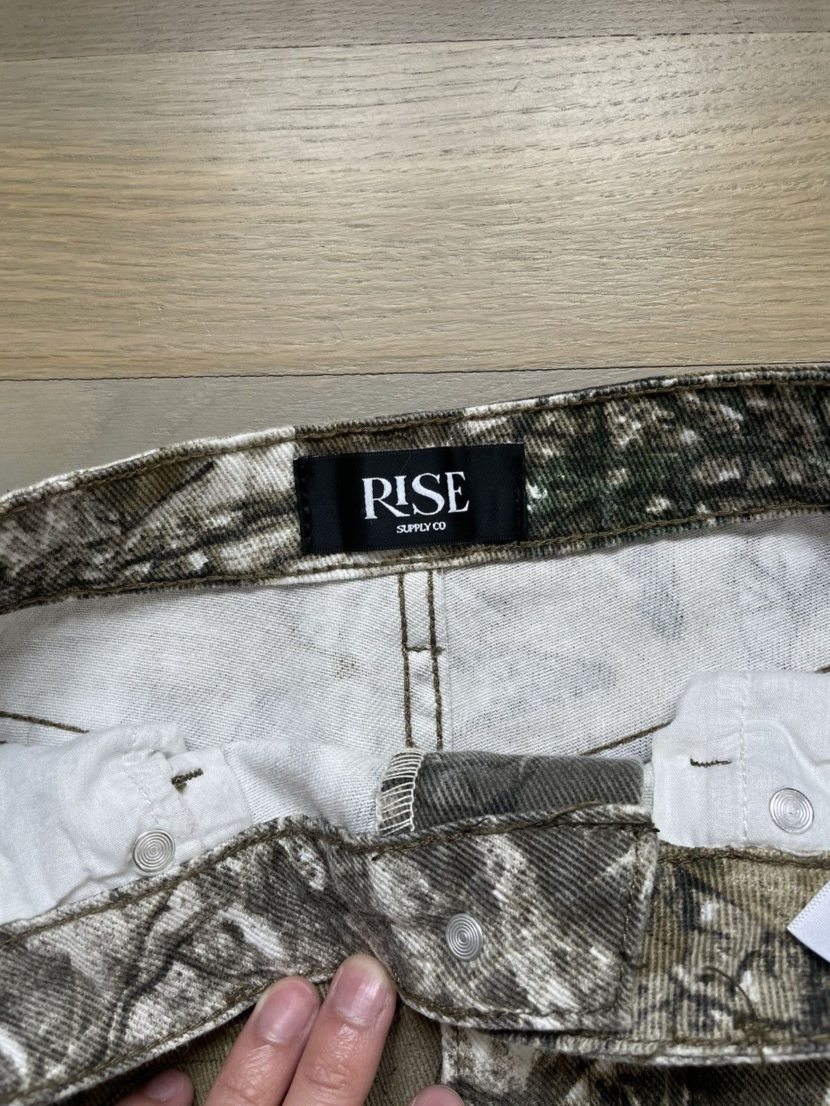 Other Camo jorts Size 28" / US 6 / IT 42 - 4 Thumbnail