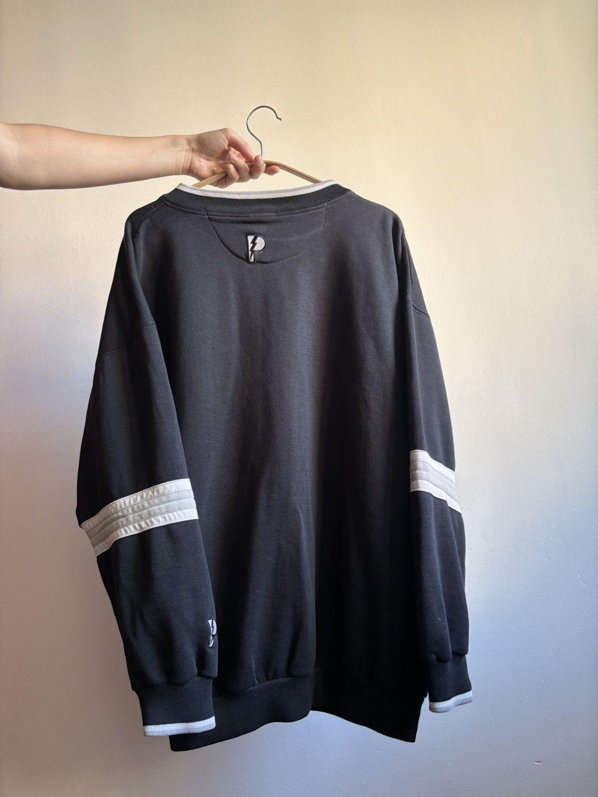 Vintage RARE Vintage 90s LA Raiders Logo Crewneck Sweat Eazy E 90s Size US L / EU 52-54 / 3 - 3 Thumbnail