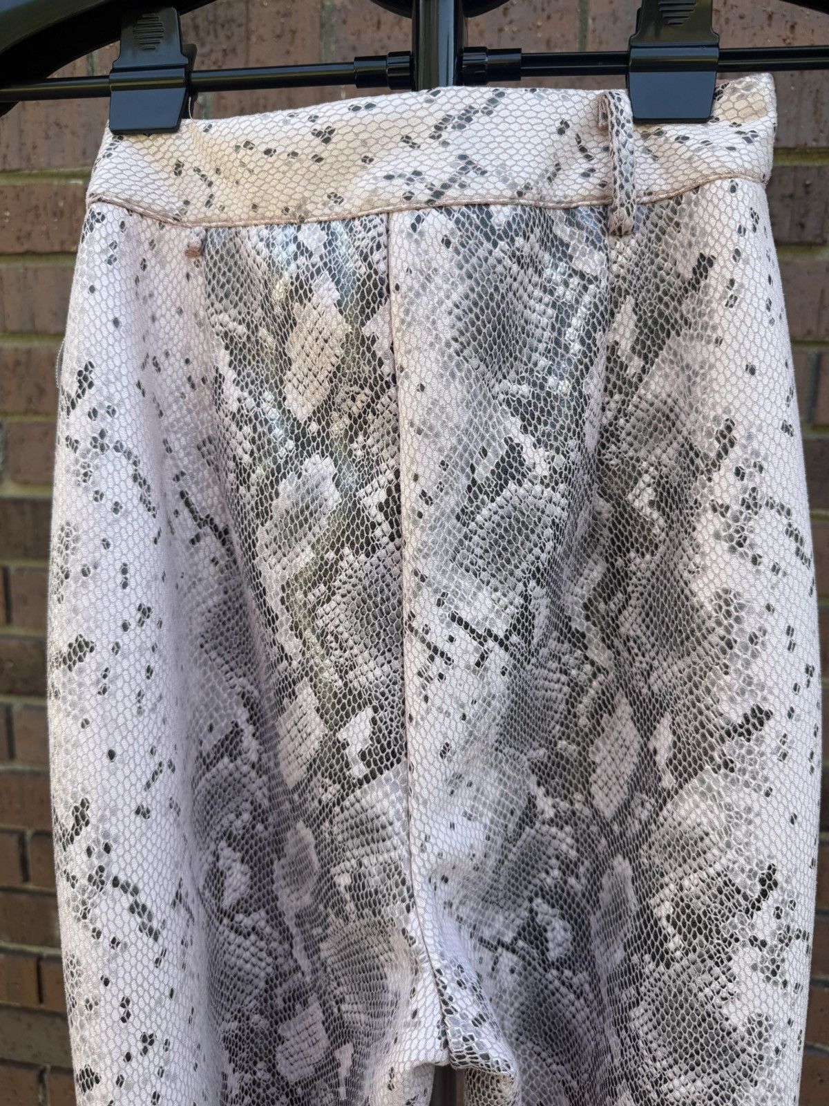 Missguided Missguided High Waist Pink Faux Snakeskin Reptile Pants Size 26" / US 2 / IT 38 - 7 Thumbnail