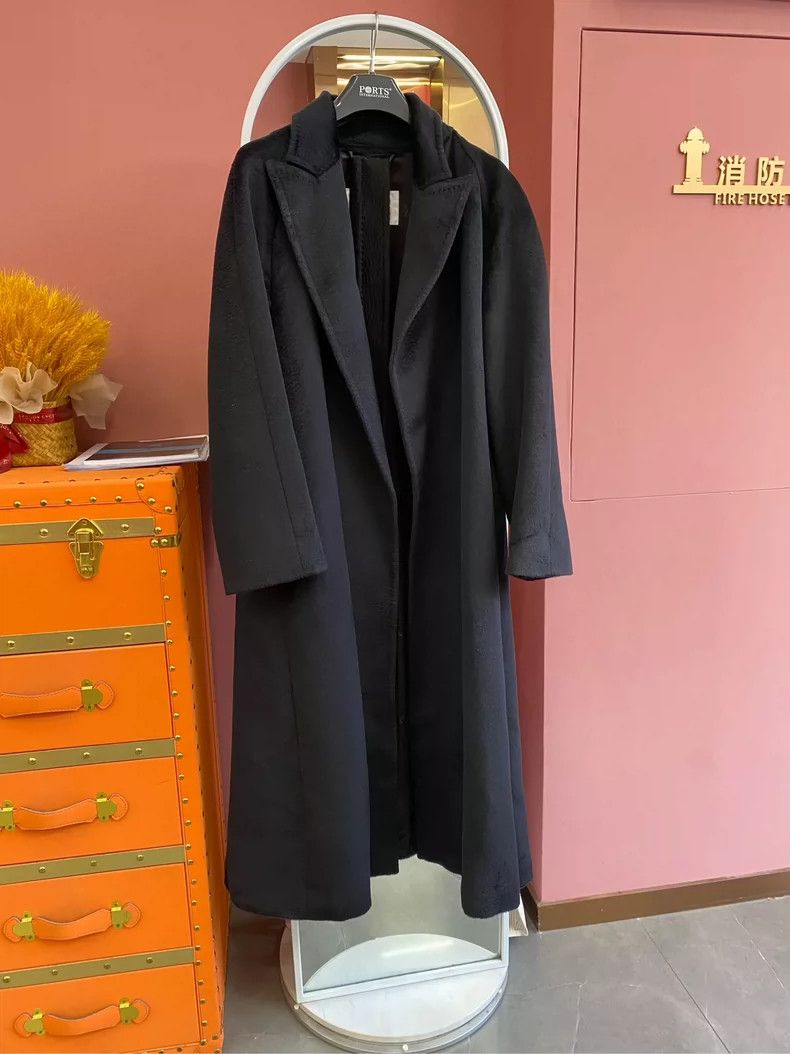 Max Mara Max Mara Long Black Nightgown Alpaca Coat Size L / US 10 / IT 46 - 1 Thumbnail