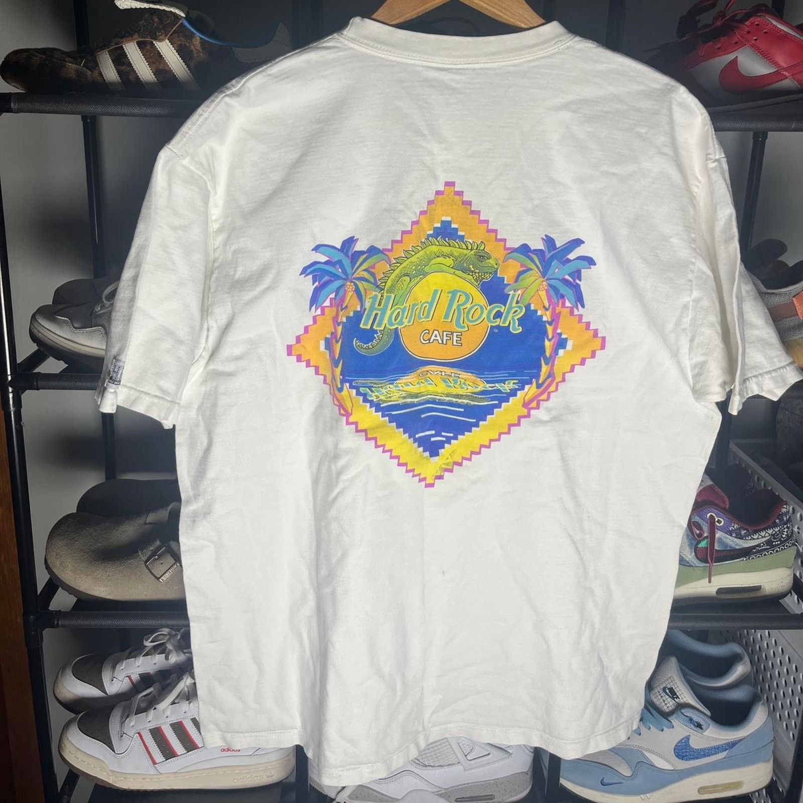 Hard Rock Cafe Vintage Hard Rock Cafe Hawaii T-shirt Size US XL / EU 56 / 4 - 1 Thumbnail
