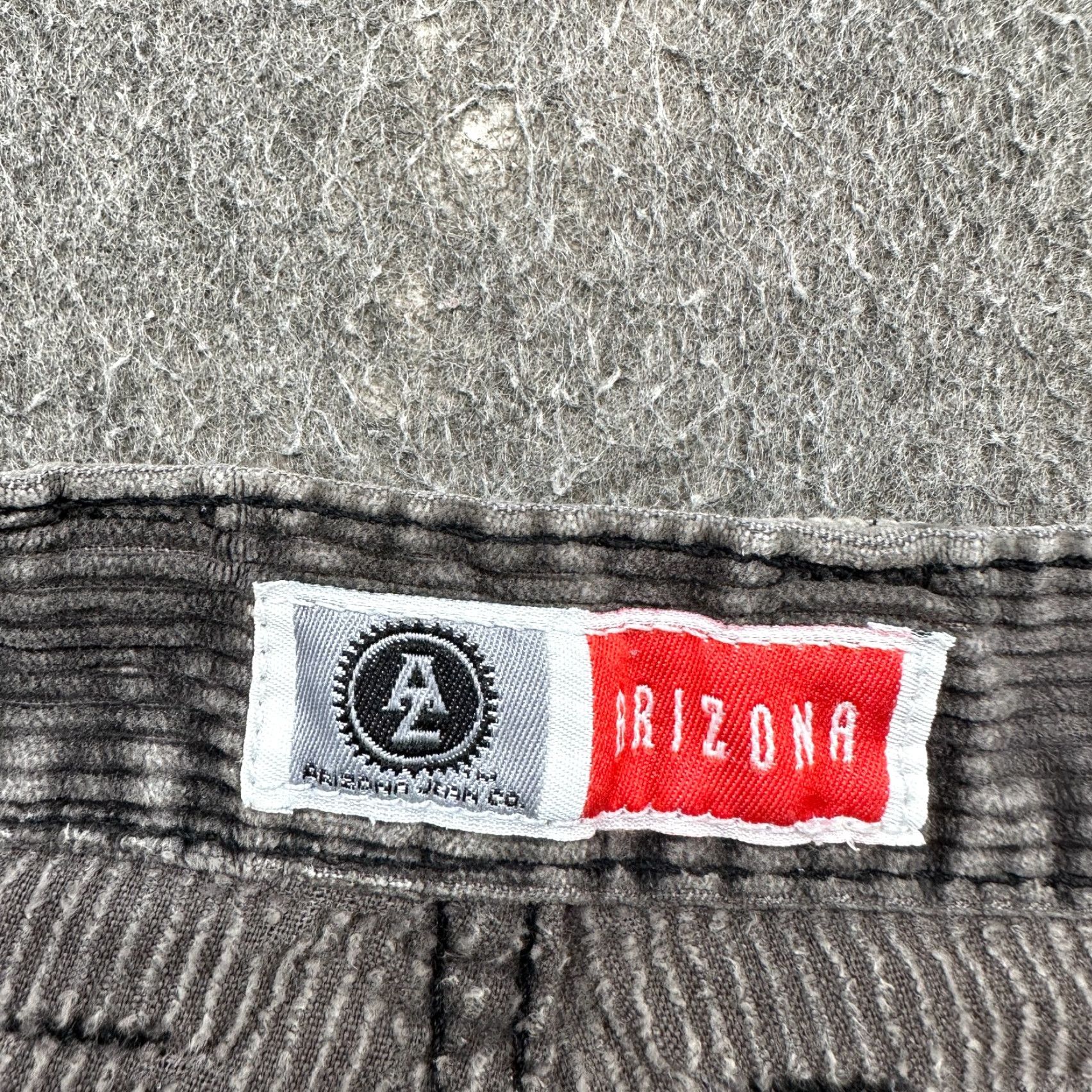 Vintage VINTAGE Badge Pants Mens 34x32 Gray Corduroy Cargo Straight 90s Grunge Baggy Carpenter Flat Front Inseam 32 Mens Size US 34 / EU 50 - 4 Thumbnail
