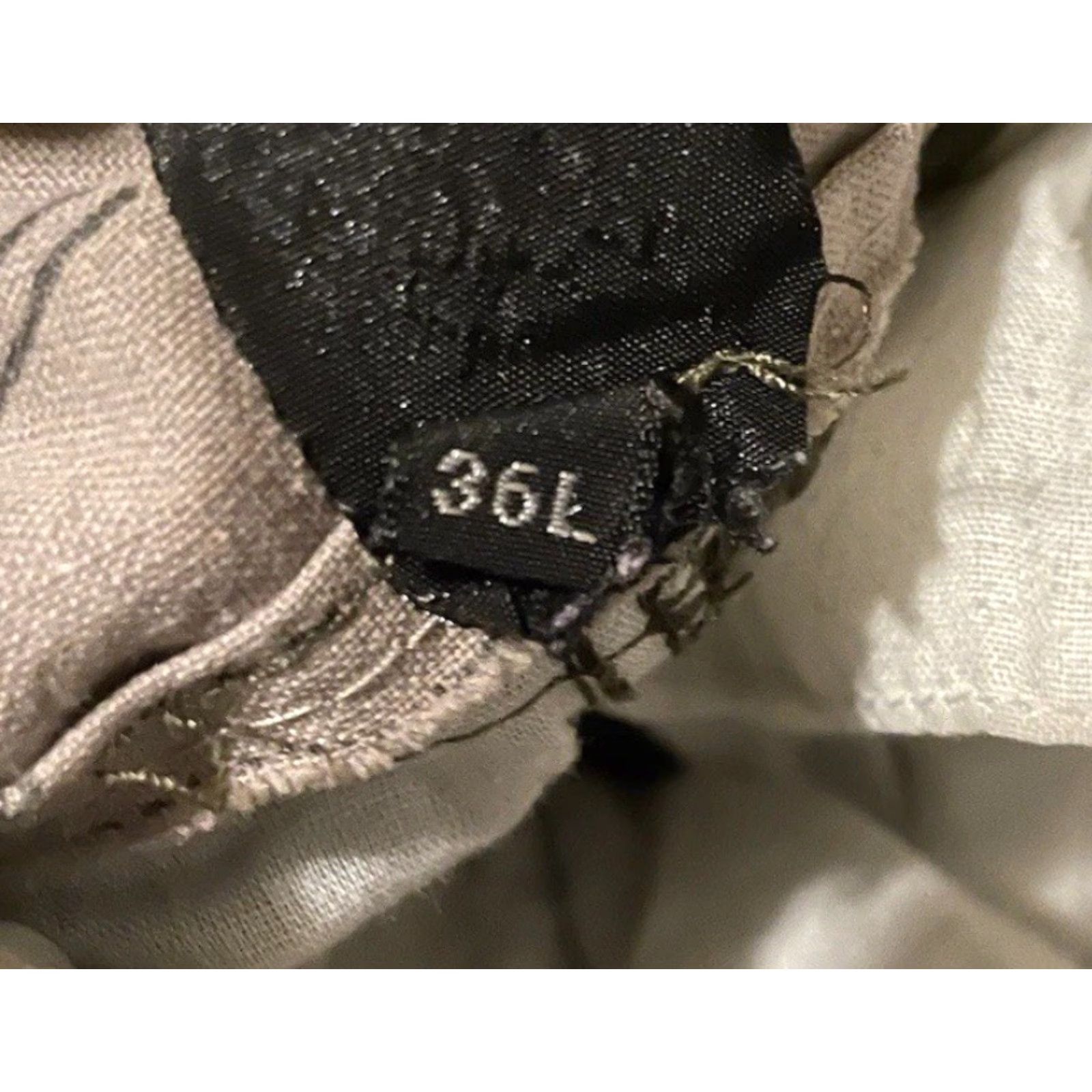 Bugle Boy Vtg 90s Bugle Boy Special Forces Cargo Pants 36 Army Military Flight Skate Grunge Paratrooper Mens Pants Green 36 Cargo Utility Fatigue Distressed 90s Size US 36 / EU 52 - 7 Thumbnail
