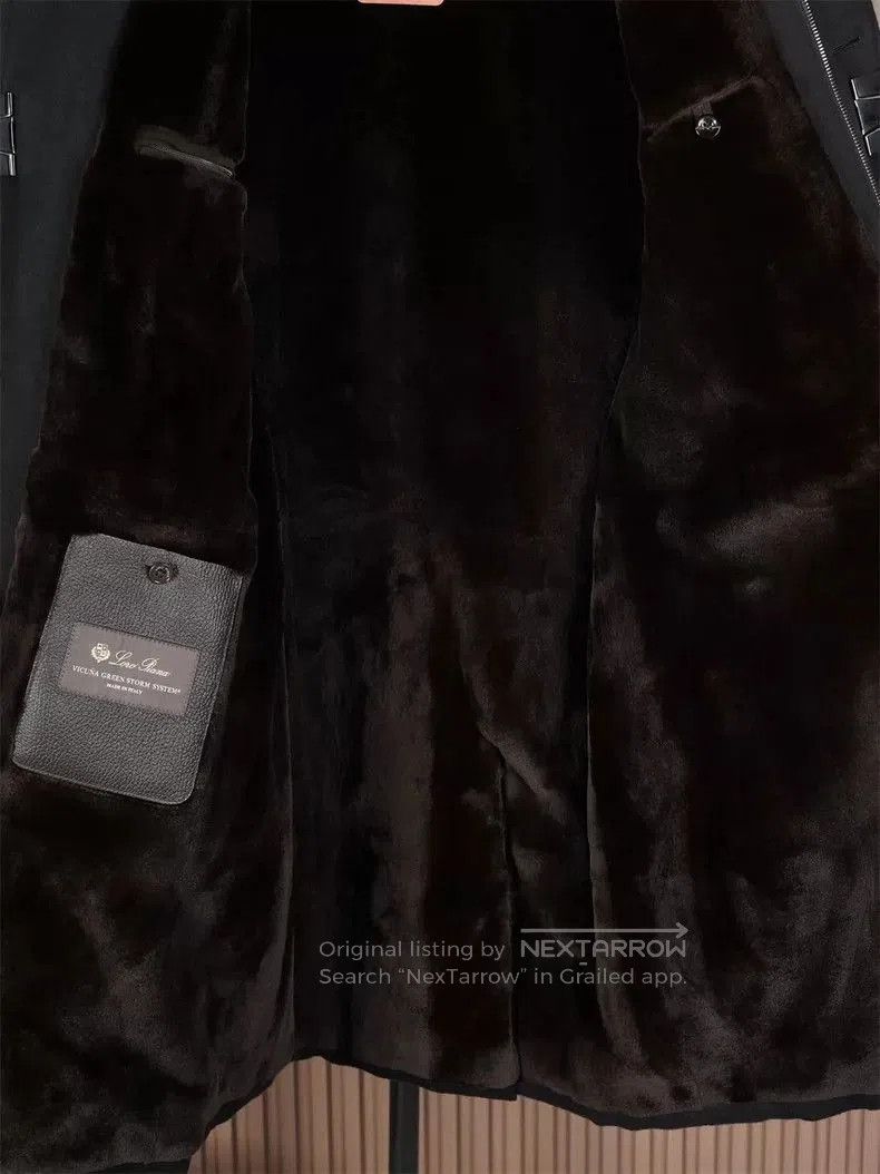 Loro Piana Loro Piana Black Fur Coat. Size US S / EU 44-46 / 1 - 3 Thumbnail