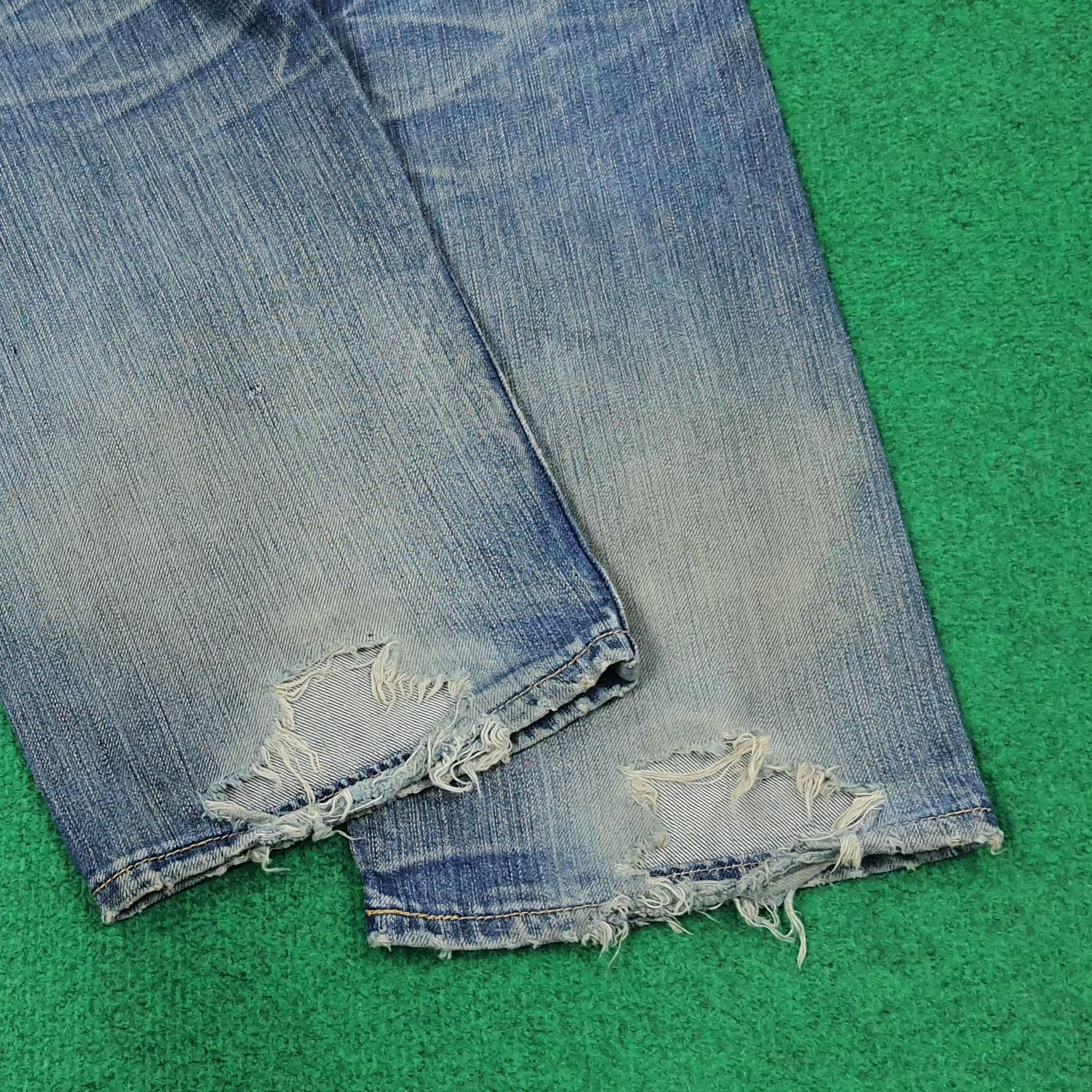 Levi's Vintage Levi's 501 Distressed Style Jeans C258N22 Size US 31 - 5 Thumbnail