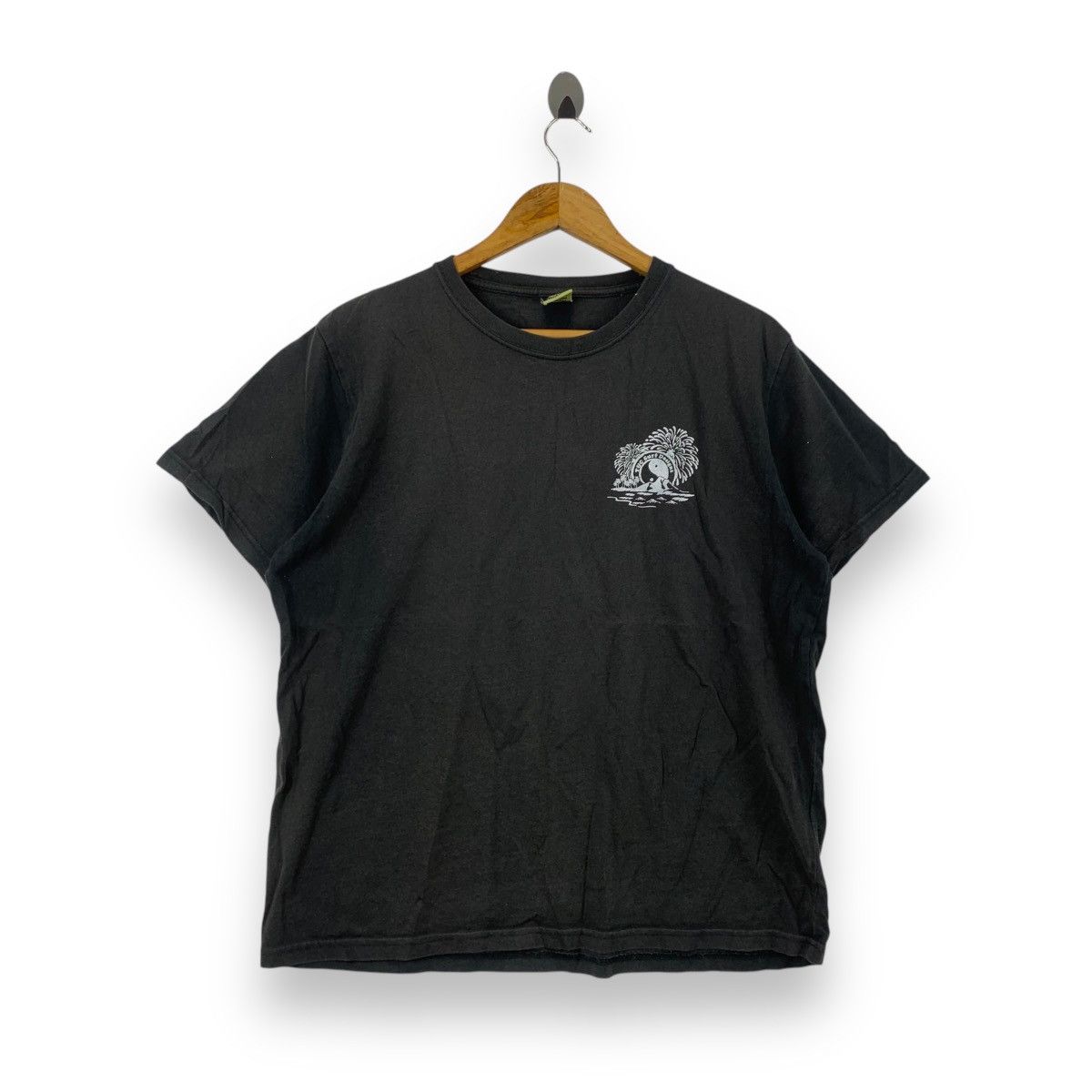 Vintage Vintage T&C SURF DESIGNS Fireworks Hawaii Illustration Tee Size US XL / EU 56 / 4 - 3 Thumbnail