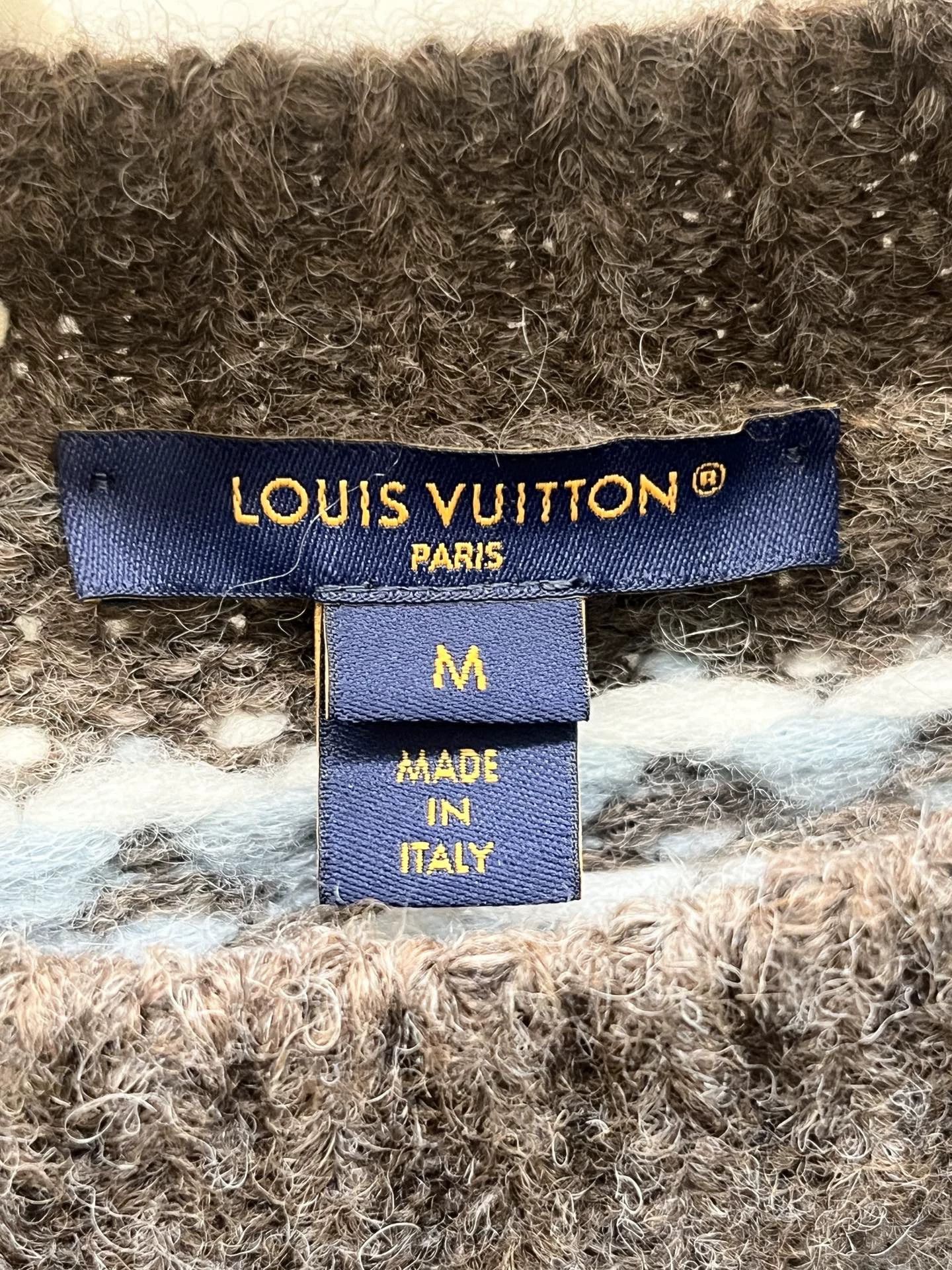 Louis Vuitton Lv Snow Series Brown Sweater M Zhong Chuxi Like New Size M / US 6-8 / IT 42-44 - 3 Thumbnail