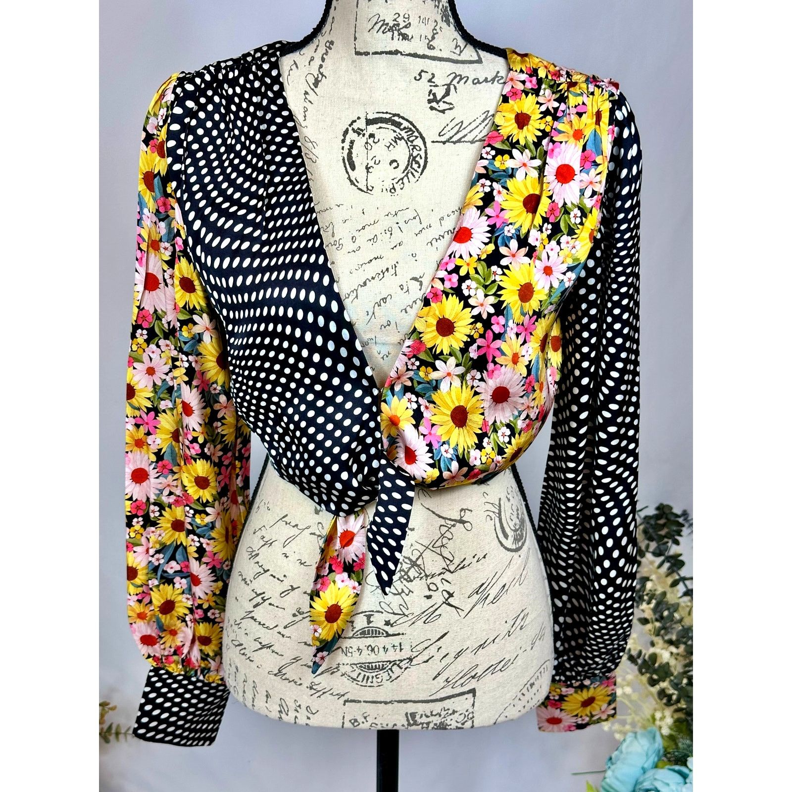 For Love & Lemons For Love & Lemons Daisy Polka Dot Tie Anya Crop Top S Size S / US 4 / IT 40 - 8 Thumbnail