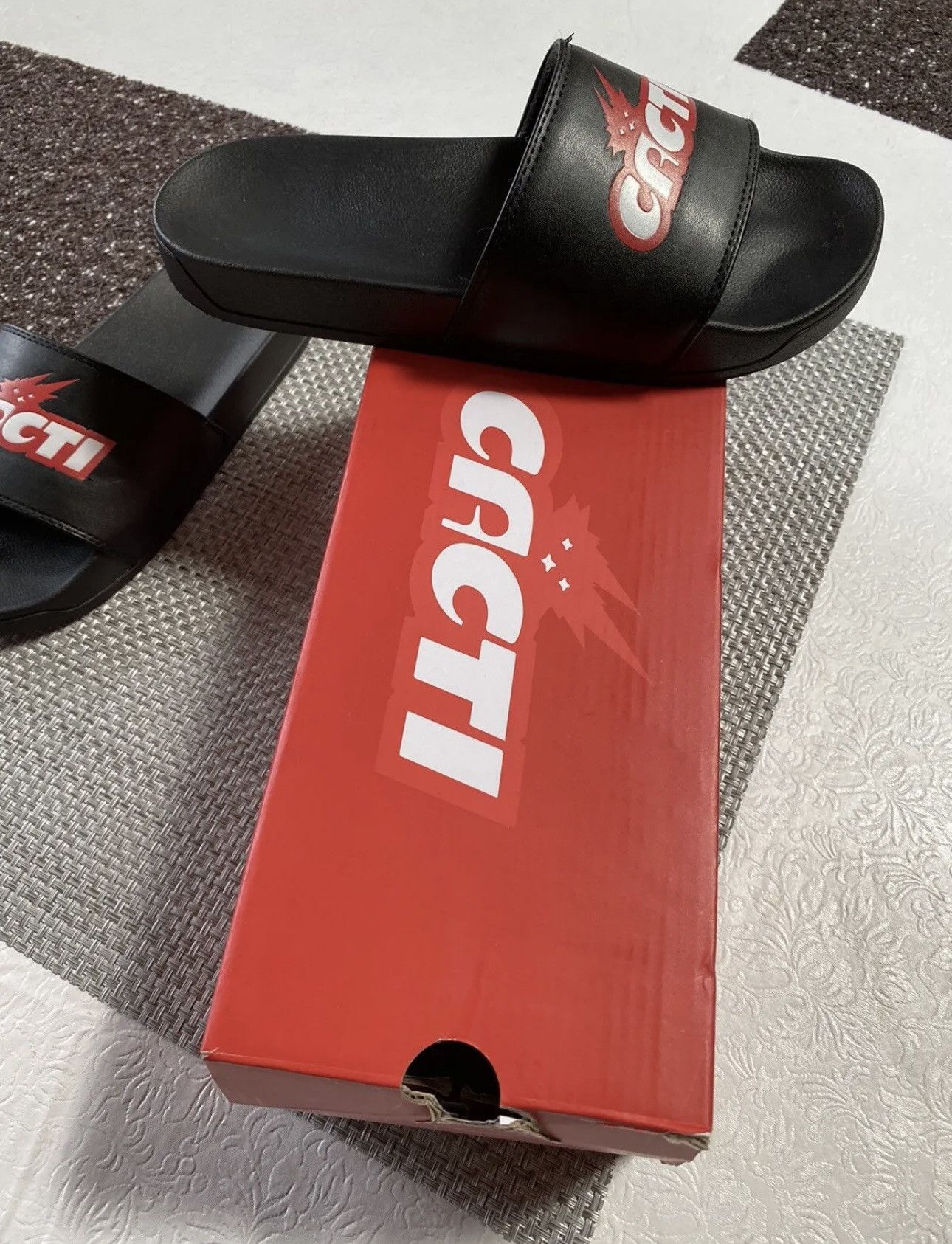 Travis Scott Travis Scott Cacti Slide | Grailed 