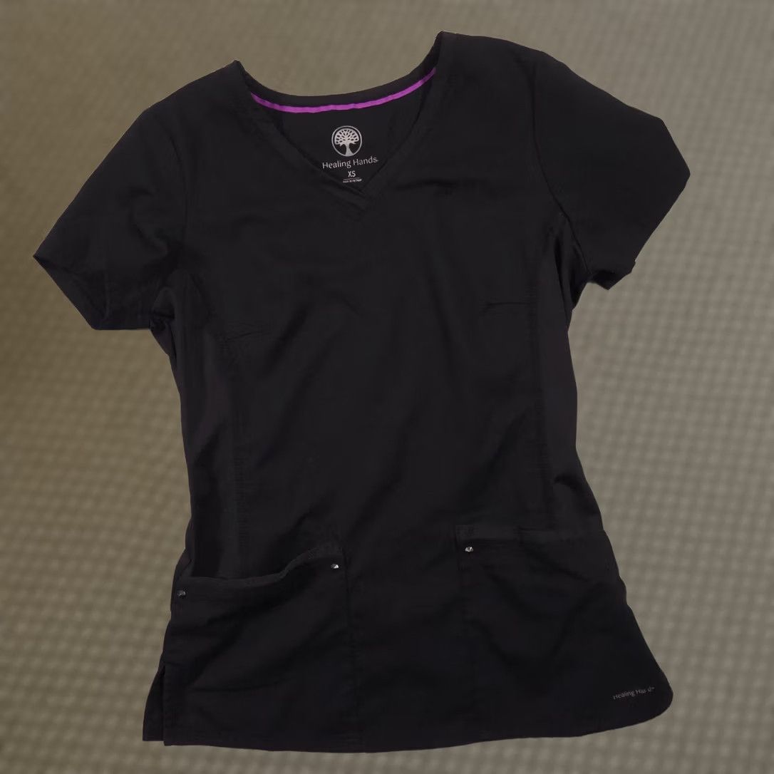 Vintage Healing Hands Scrub Top Womens XS Black V Neck Studded Pocket Medical Nursing Shirt Size XS / US 0-2 / IT 36-38 - 1 Thumbnail