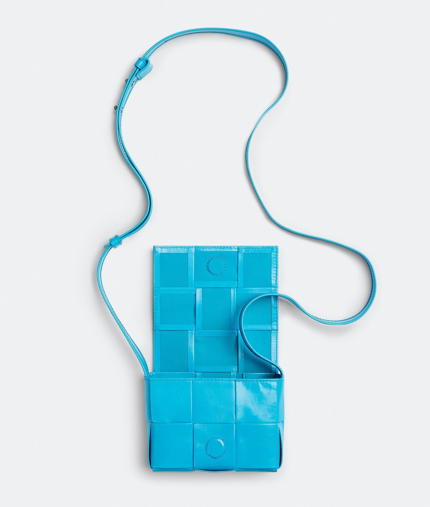 Bottega Veneta o1n1vont0225 Size: OS / Unisex Candy Cassette Bag in Blue Size ONE SIZE - 3 Thumbnail