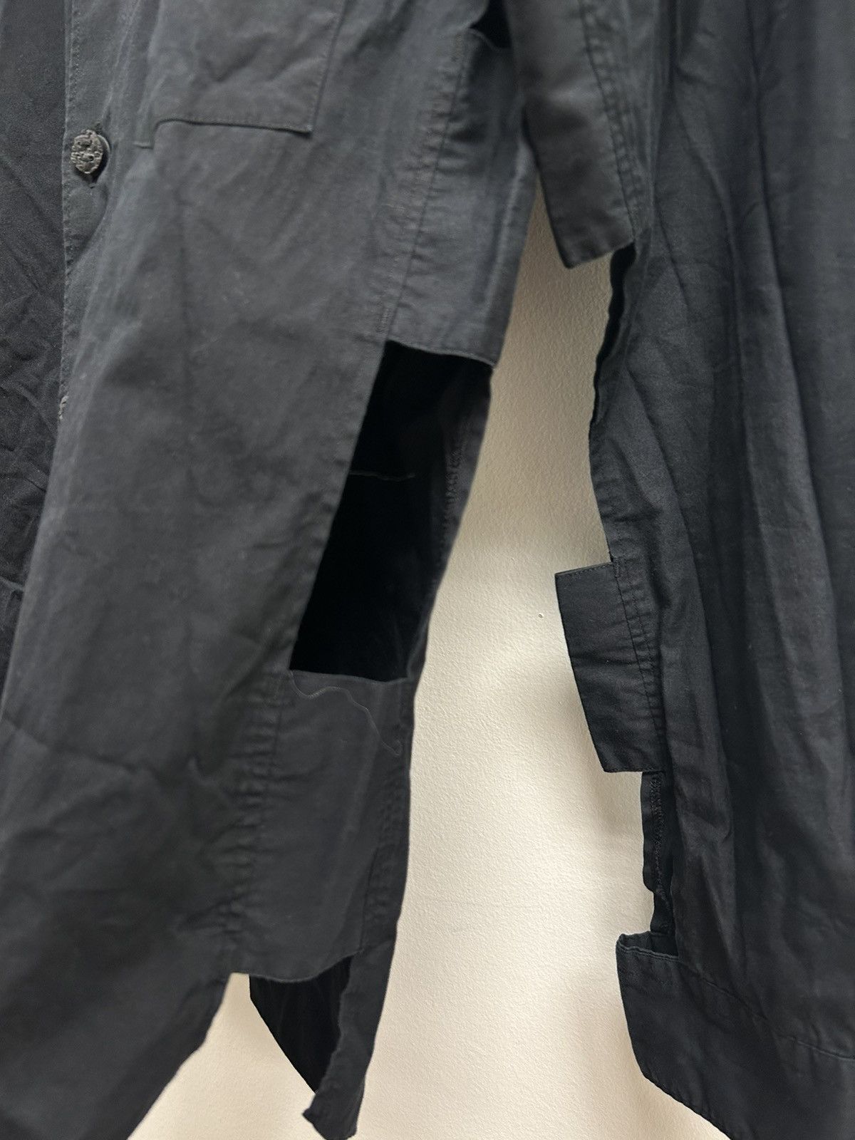Comme des Garcons Homme Plus Homme plus Cut out button up Size US S / EU 44-46 / 1 - 3 Thumbnail
