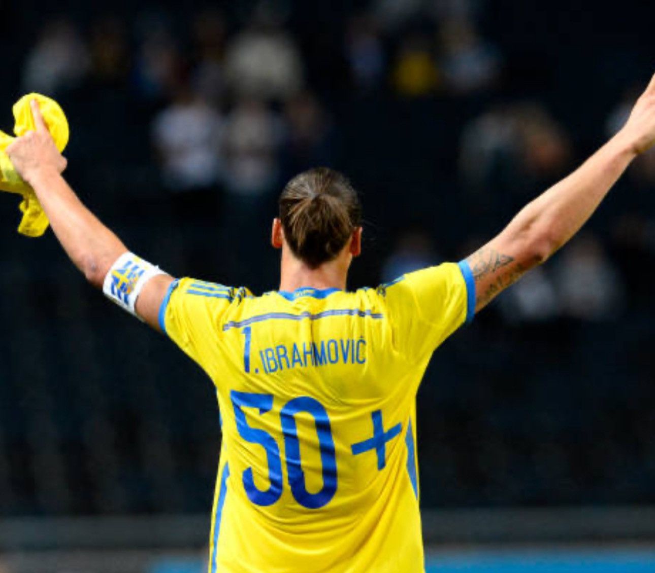 Adidas Sweden 14/15 Ibrahimovic 50+ special shirt Size US M / EU 48-50 / 2 - 13 Thumbnail