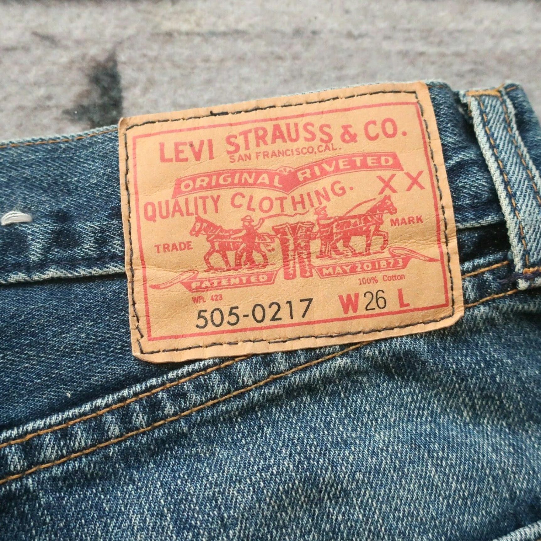Denime VINTAGE Levis LVC 505 Big E Selvedge Denim Jeans 505-0217 Men Jeans Medium Wash 27" 26" inseam Size US 27 - 3 Thumbnail