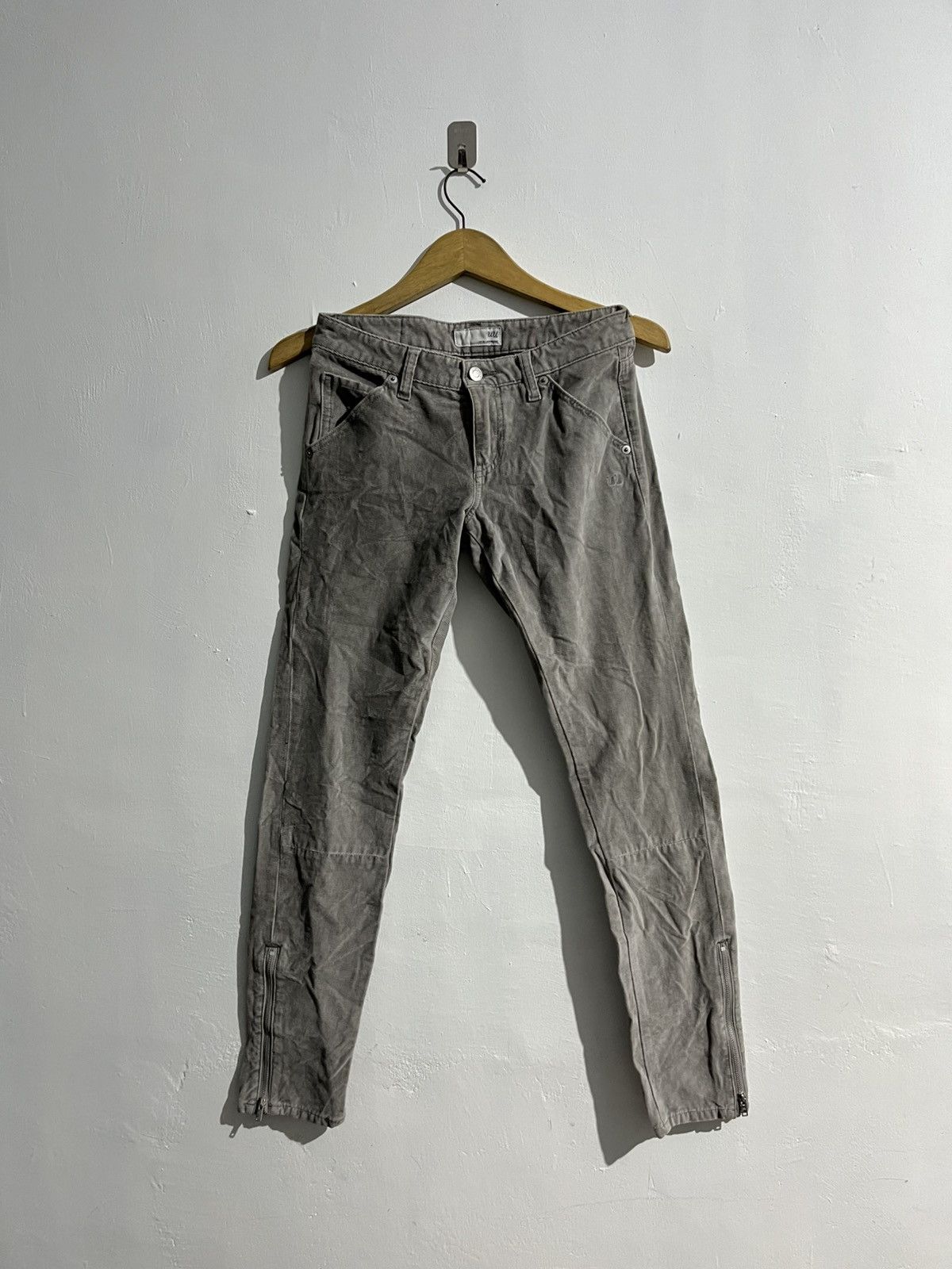 Undercover uniqlo undercover corduroy pants Size US 27 - 1 Thumbnail