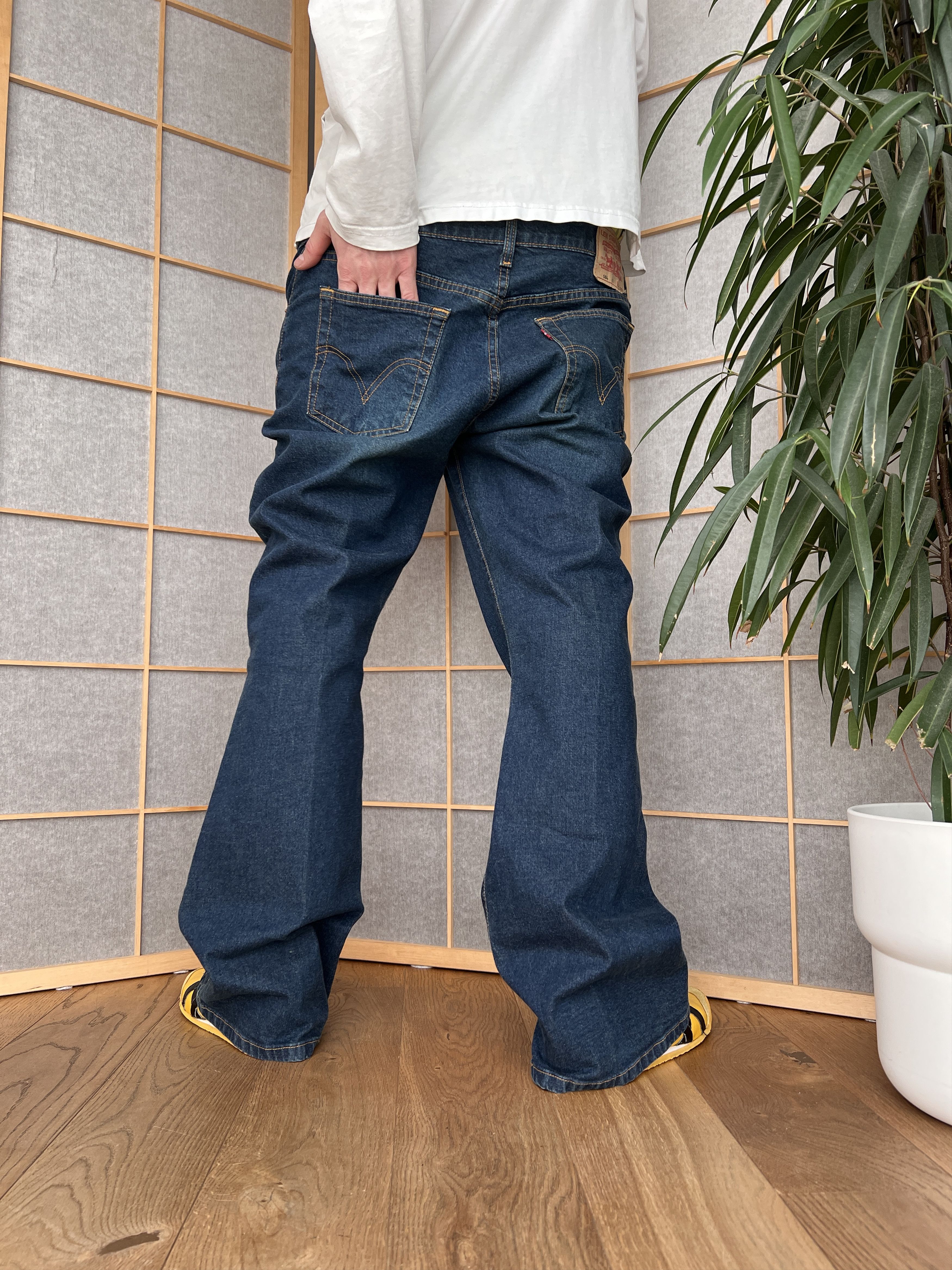 Levi's Vintage Clothing RARE Levis Flared Boot Cut Denim vintage 00s Retro Jeans y2k Size US 34 / EU 50 - 5 Thumbnail