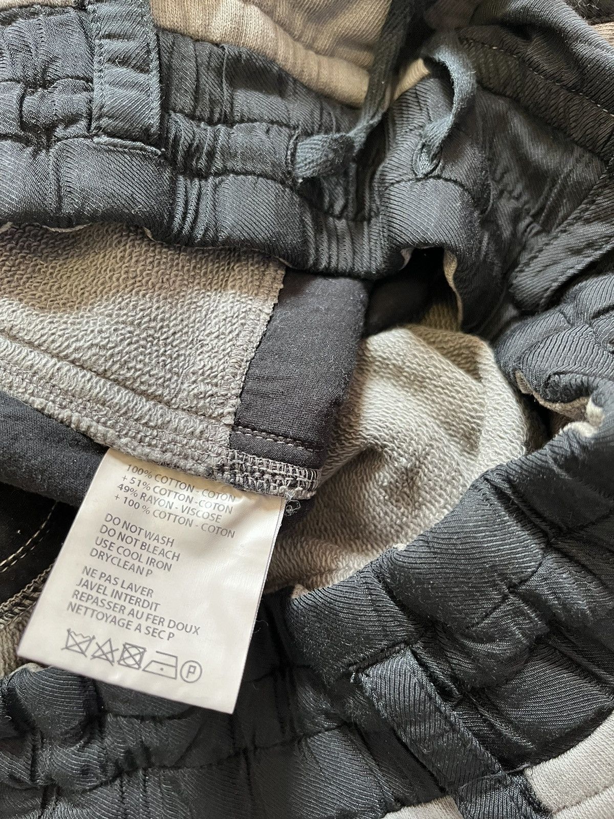 Haider Ackermann Haider Ackermann Perth Vision Trousers FW17 Size US 30 / EU 46 - 4 Thumbnail
