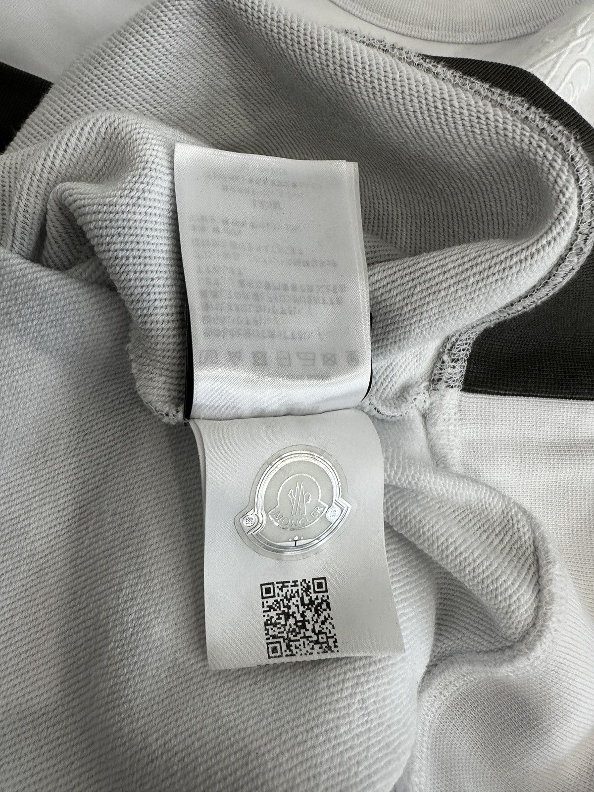 Moncler 🏔 MONCLER GENIUS 1952 Graphic Sweatshirt – Size L Size US L / EU 52-54 / 3 - 8 Thumbnail