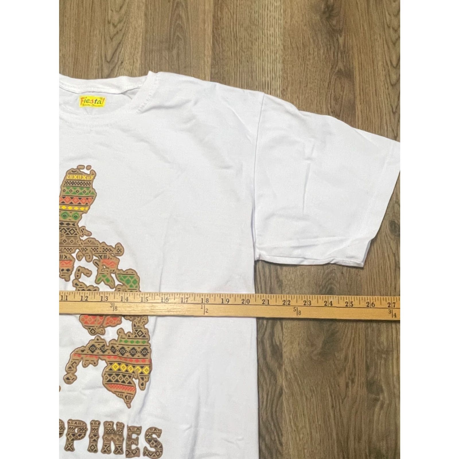 Vintage Fiesta Shirt Men White Philippines Map Mabuhay Pinoy Crew Neck Short Sleeve XL Regular Vintage: No Size US XL / EU 56 / 4 - 6 Thumbnail