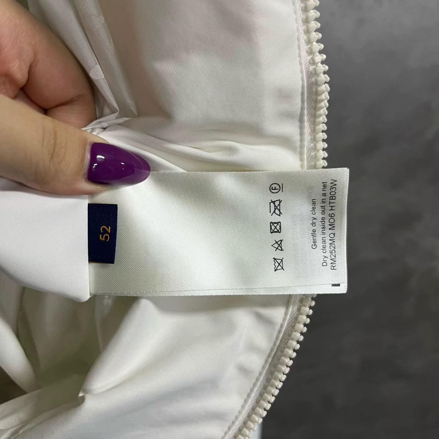 Louis Vuitton white windbreaker jacket by louis vuitton Size US XXL / EU 58 / 5 - 3 Thumbnail