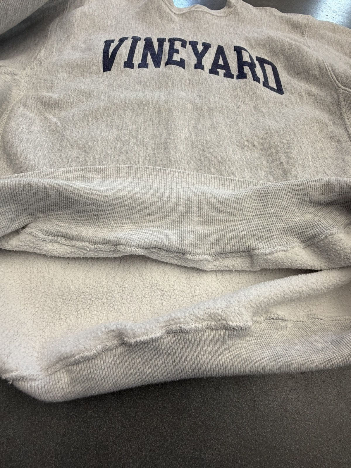 Champion 90's Vineyard Champion Reverse Weave Crewneck Size US XL / EU 56 / 4 - 5 Thumbnail