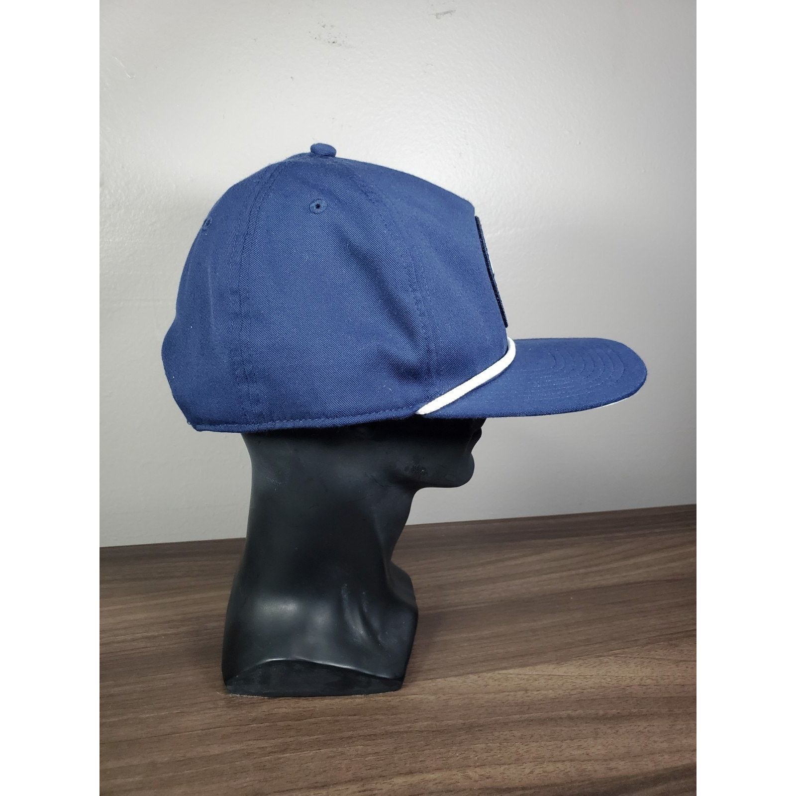 NCAA × Top Of The World Ole Miss Rebels Hat Snapback Cap Navy Blue NCAA Football ToW Size ONE SIZE - 5 Thumbnail