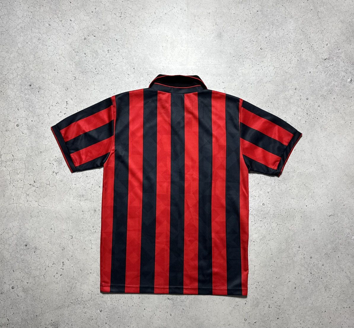 Lotto Sport Lotto Sport AC Milan 1995/1996 Vintage Soccer Jersey Size US L / EU 52-54 / 3 - 9 Thumbnail