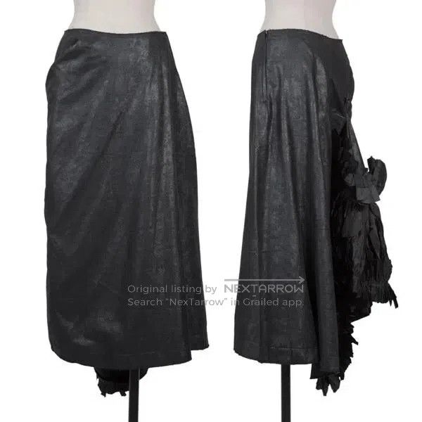 Comme des Garcons Comme Des Garcons size M Black vintage design half skirt Size 23" - 1 Thumbnail