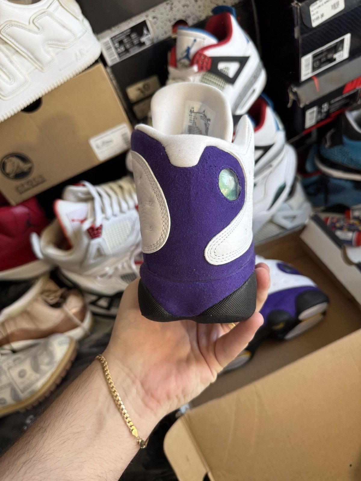 Jordan Brand Jordan retro 13 laker sz 9.5 Size US 9.5 / EU 42-43 - 4 Thumbnail