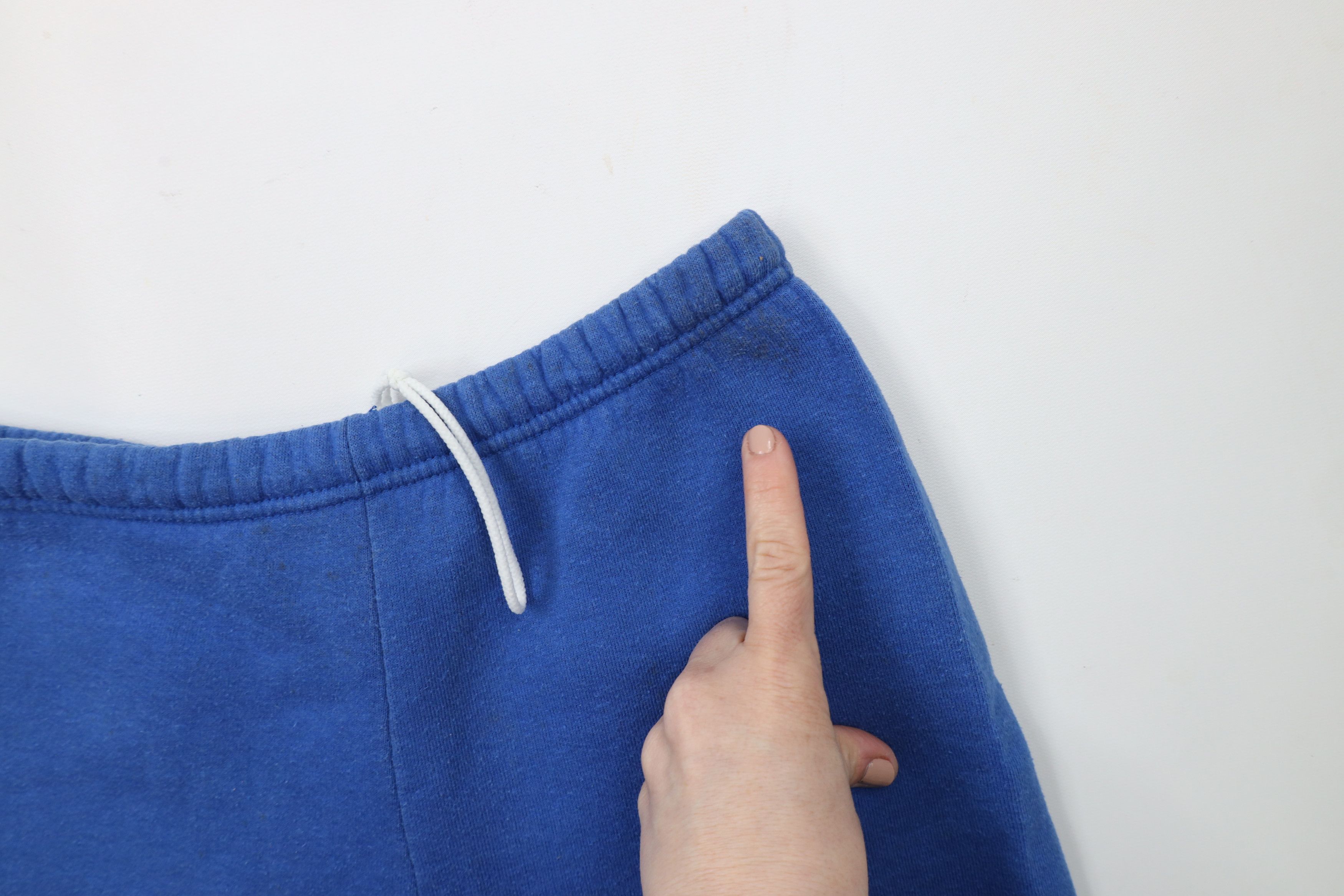 Vintage Vintage 70s Wilson Spell Out Sweatpants Shorts Blue USA Size US 32 / EU 48 - 6 Thumbnail