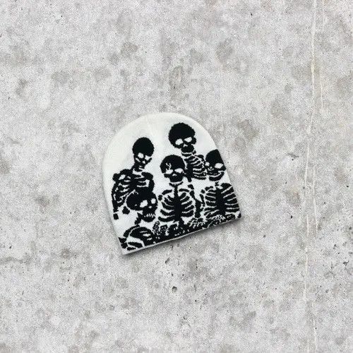 VIBE 🔥🕷☠️ Japanese style Beanie hat Skeleton pattern y2k ⚡️ Size ONE SIZE - 3 Thumbnail