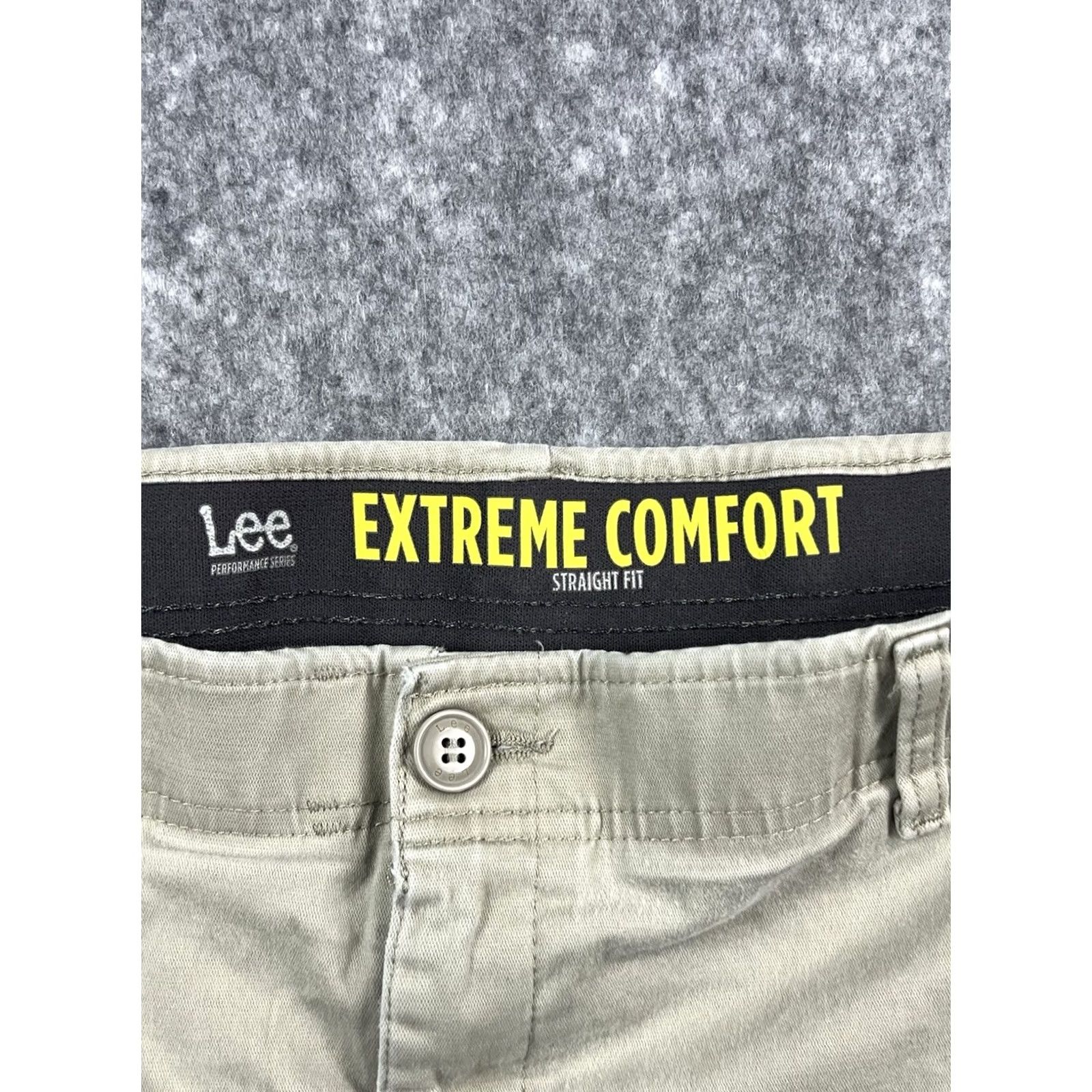Lee Lee Extreme Men's Pants Comfort Beige Khaki Outdoors/Workwear Stretch Size 40x30 Pants Regular Beige City Logo 40x30 Mens Size US 40 / EU 56 - 6 Thumbnail