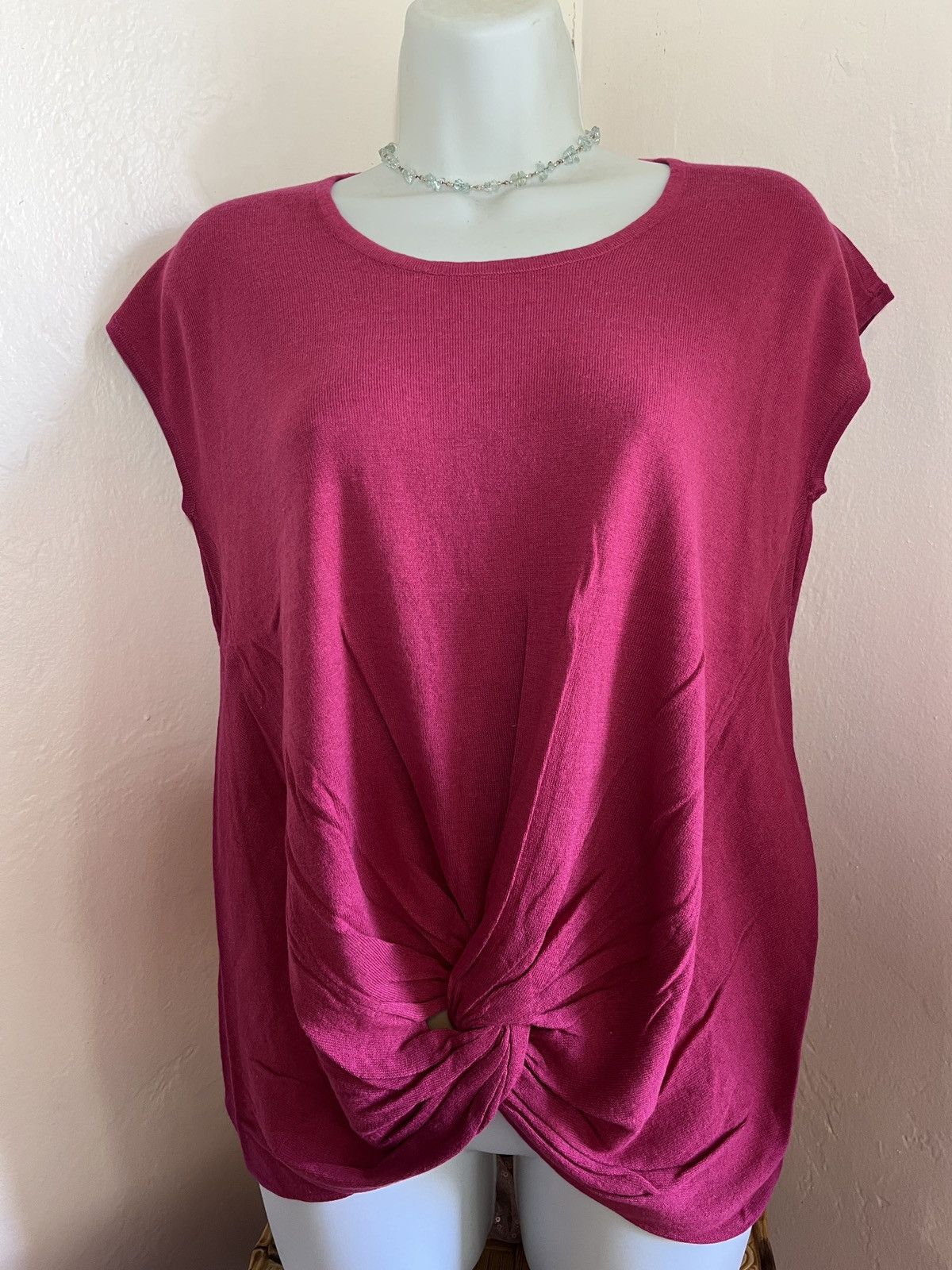 Anthropologie Anthropologie sleeveless pink knitted top with knot detail. Size XS / US 0-2 / IT 36-38 - 2 Thumbnail