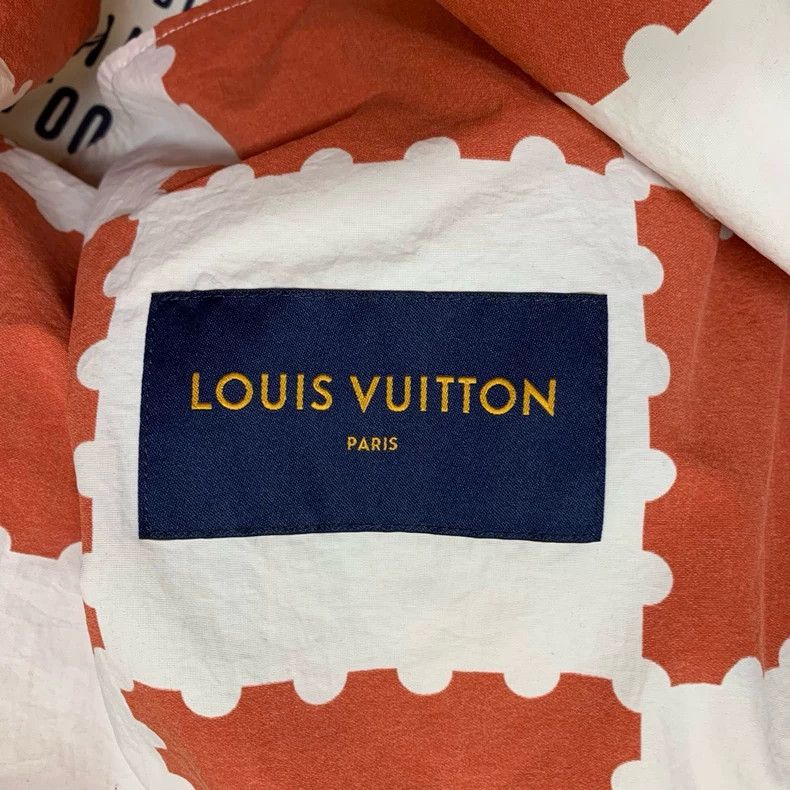Louis Vuitton Louis Vuitton Red and white checkerboard diving jacket Size US S / EU 44-46 / 1 - 3 Thumbnail