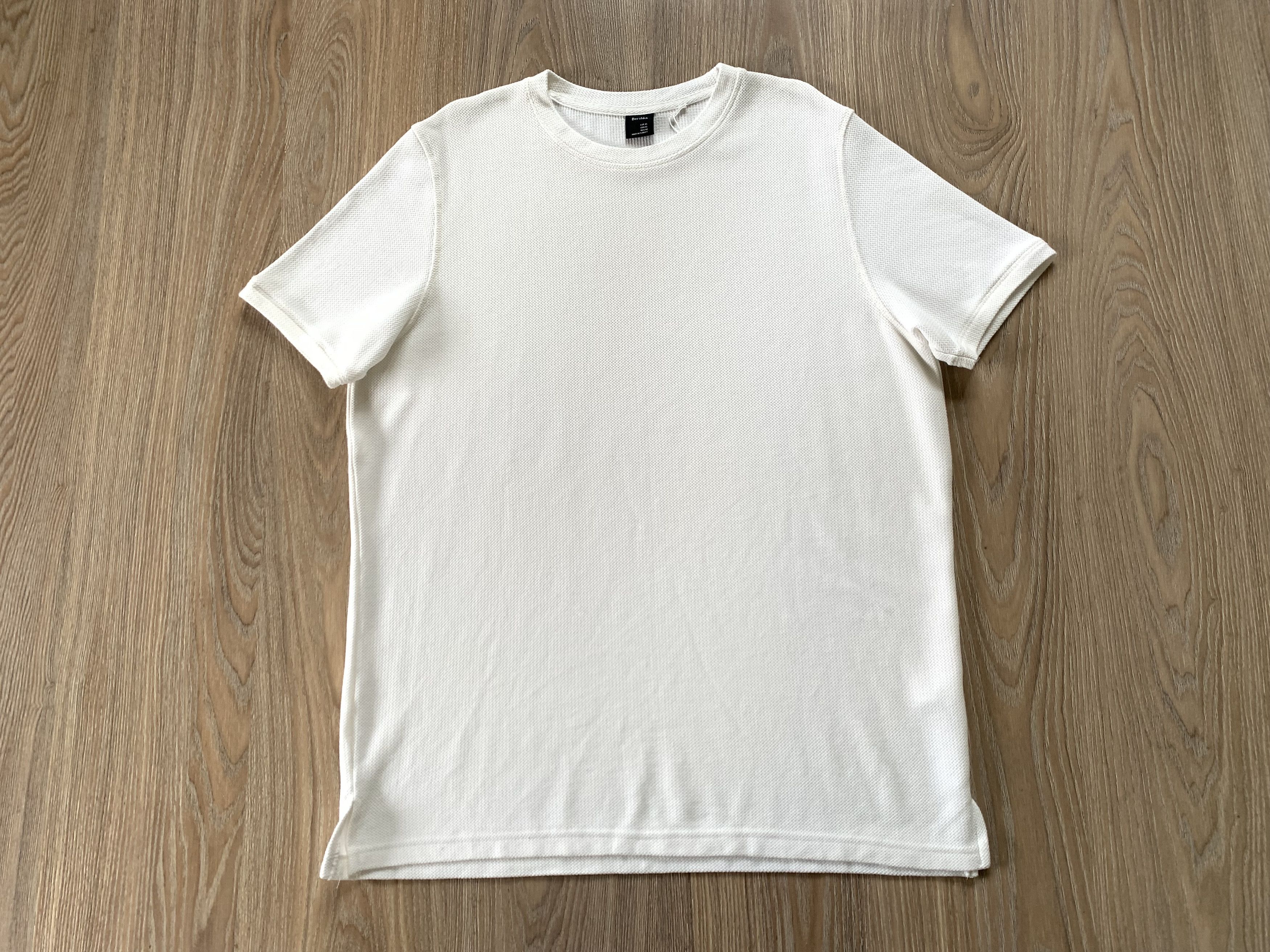 Bershka Bershka White T-Shirt Size US XL / EU 56 / 4 - 2 Thumbnail