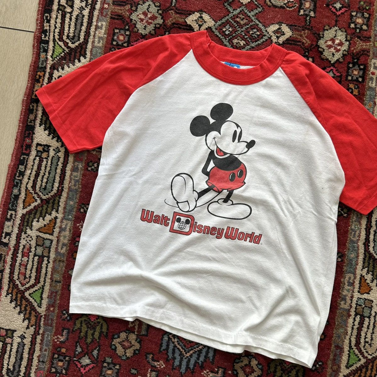 Disney Vintage 80s Mickey Mouse Walt Disney World Raglan Tee Size US M / EU 48-50 / 2 - 2 Thumbnail