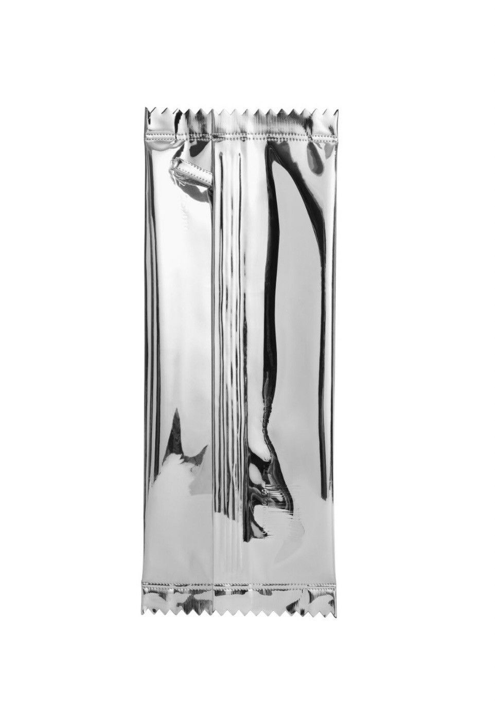 H&M × Maison Margiela 🍬 Maison Margiela x H&M metallic silver candy clutch Size ONE SIZE - 1 Thumbnail