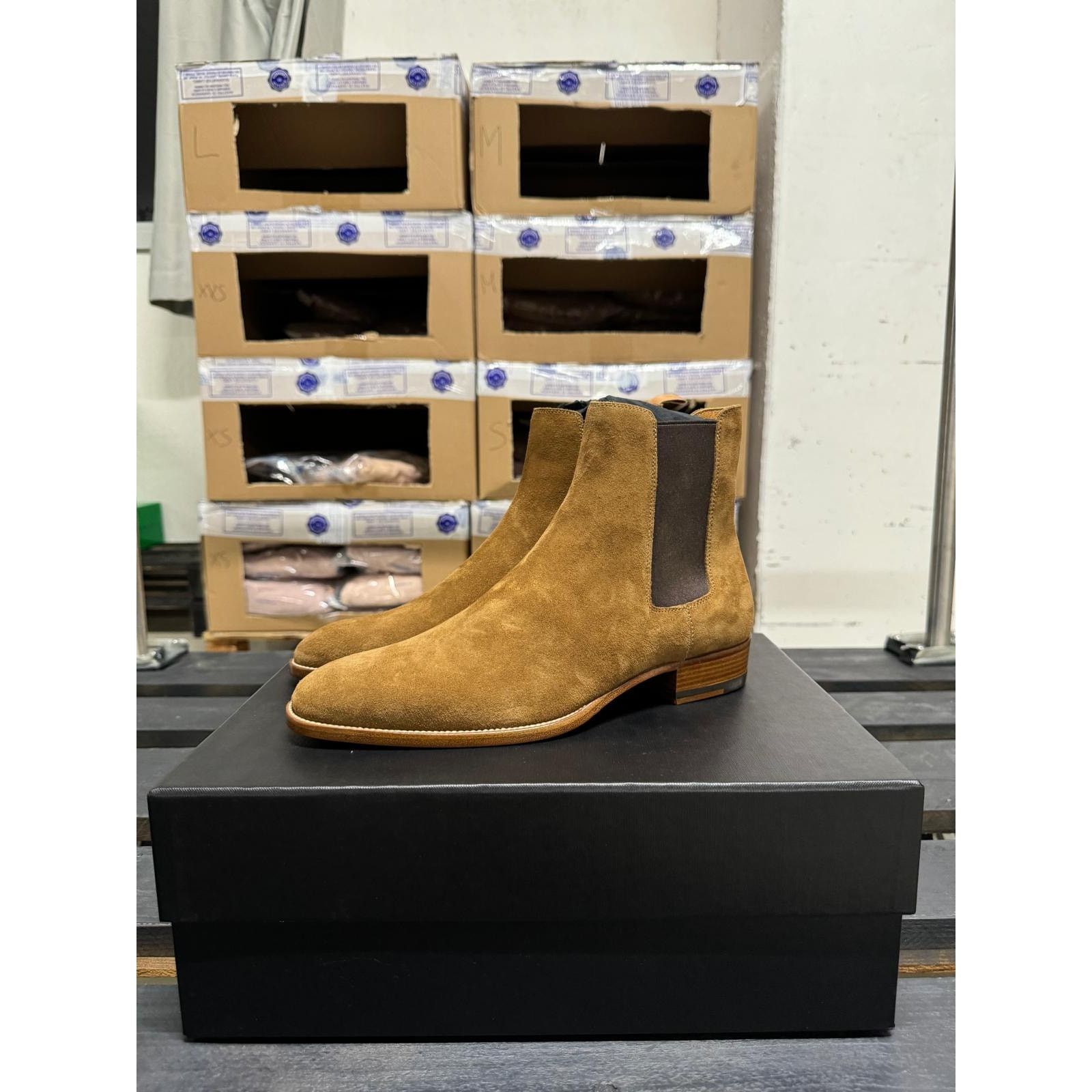 Saint Laurent Paris o1alsimx924 375680 Suede Chelsea Boots in Brown Size US 7.5 / EU 40-41 - 1 Thumbnail