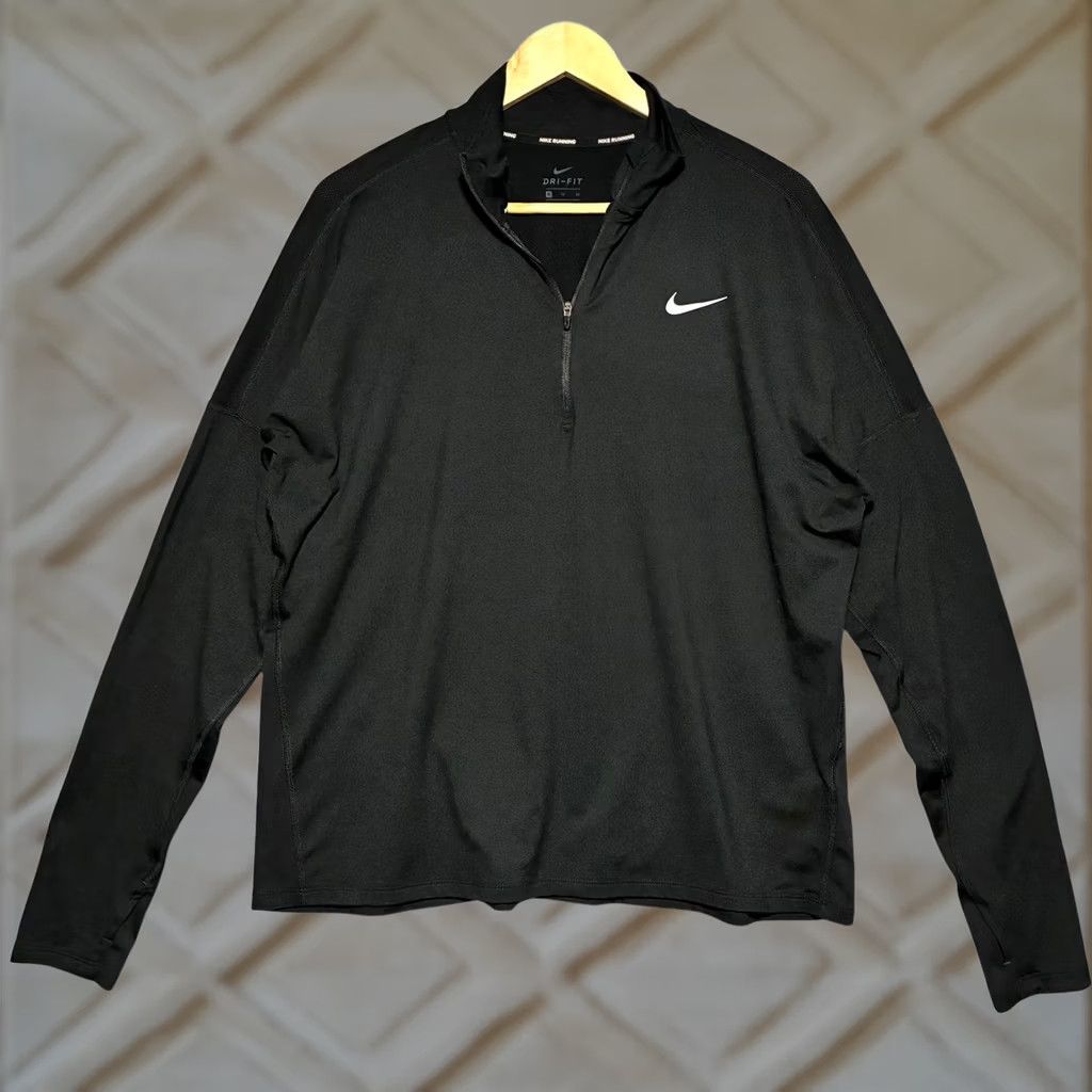 Nike Nike Dri-FIT Women XL Black Running Pullover Size XL / US 12-14 / IT 48-50 - 1 Thumbnail