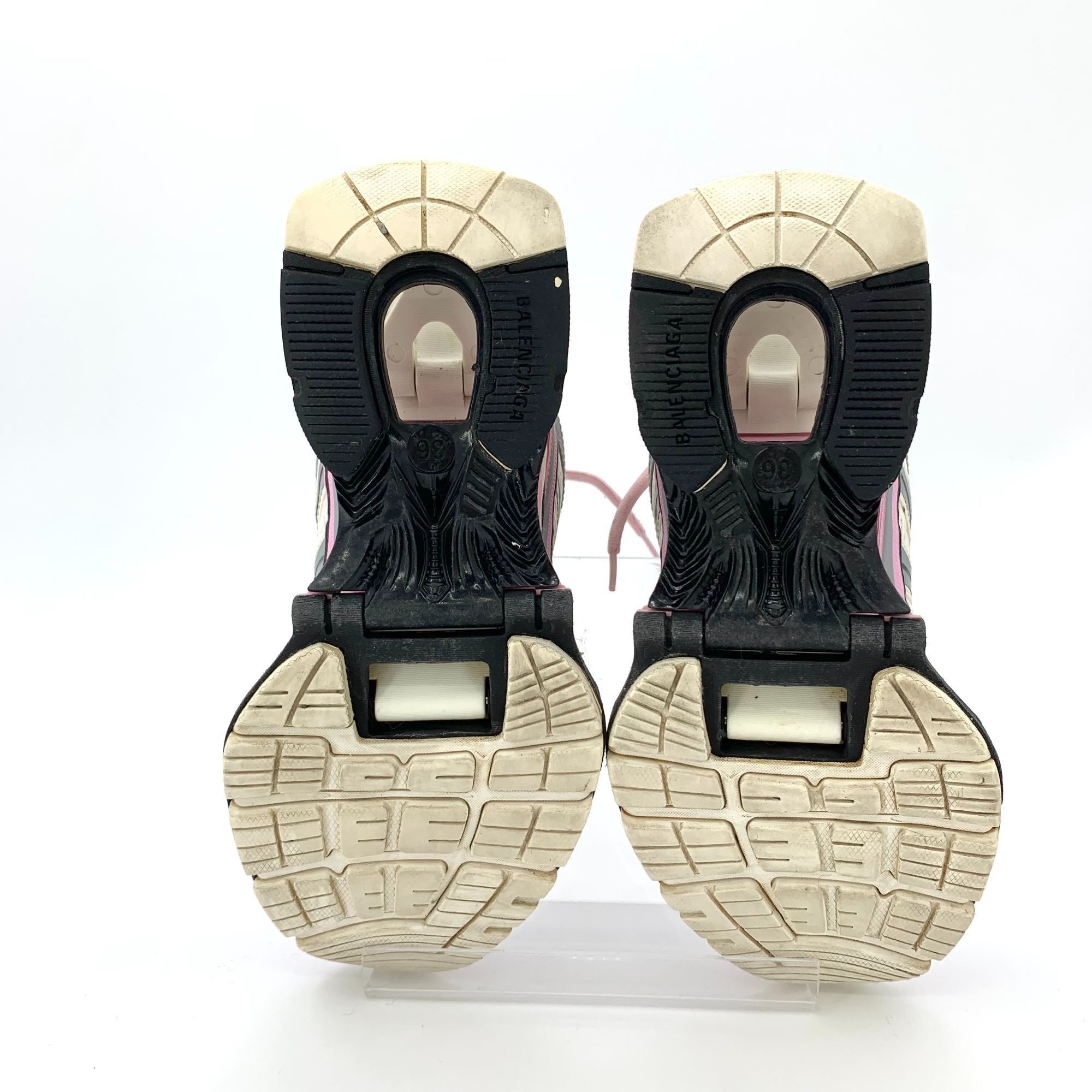 Balenciaga Balenciaga Womens Track 36 Sneakers Pink/White Mesh & Leathe Size US 6 / IT 36 - 9 Thumbnail