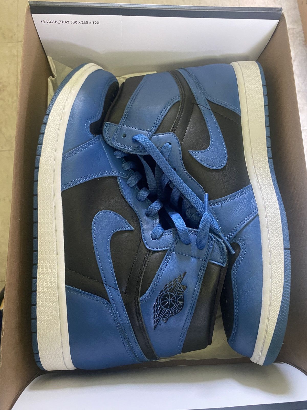 Jordan Brand JORDAN 1 RETRO HIGH OG 'DARK MARINA BLUE' Size 11 Size US 11 / EU 44 - 1 Thumbnail