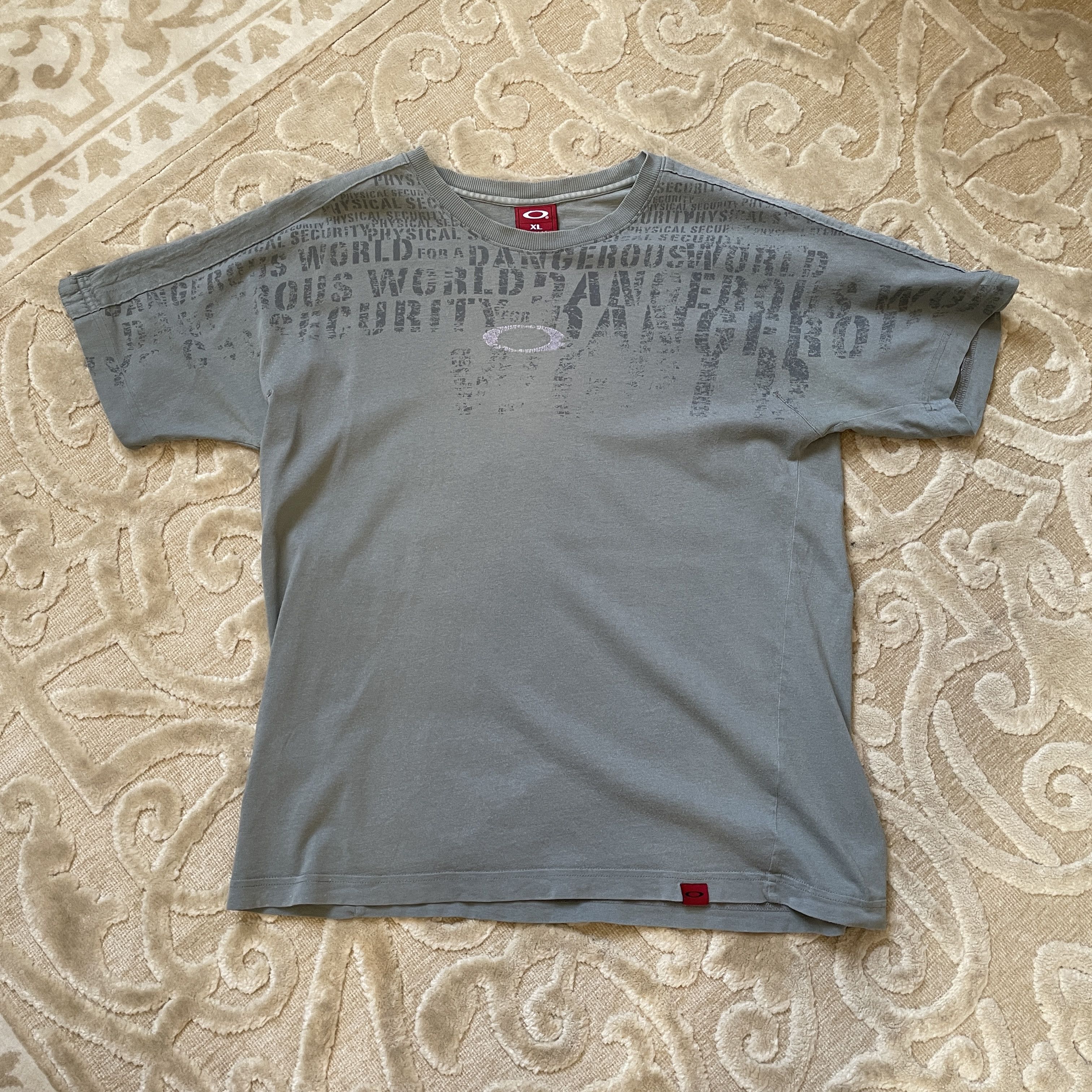 Oakley ☠️ OAKLEY Vintage Center Logo T Shirt Software XL Size US XL / EU 56 / 4 - 2 Thumbnail