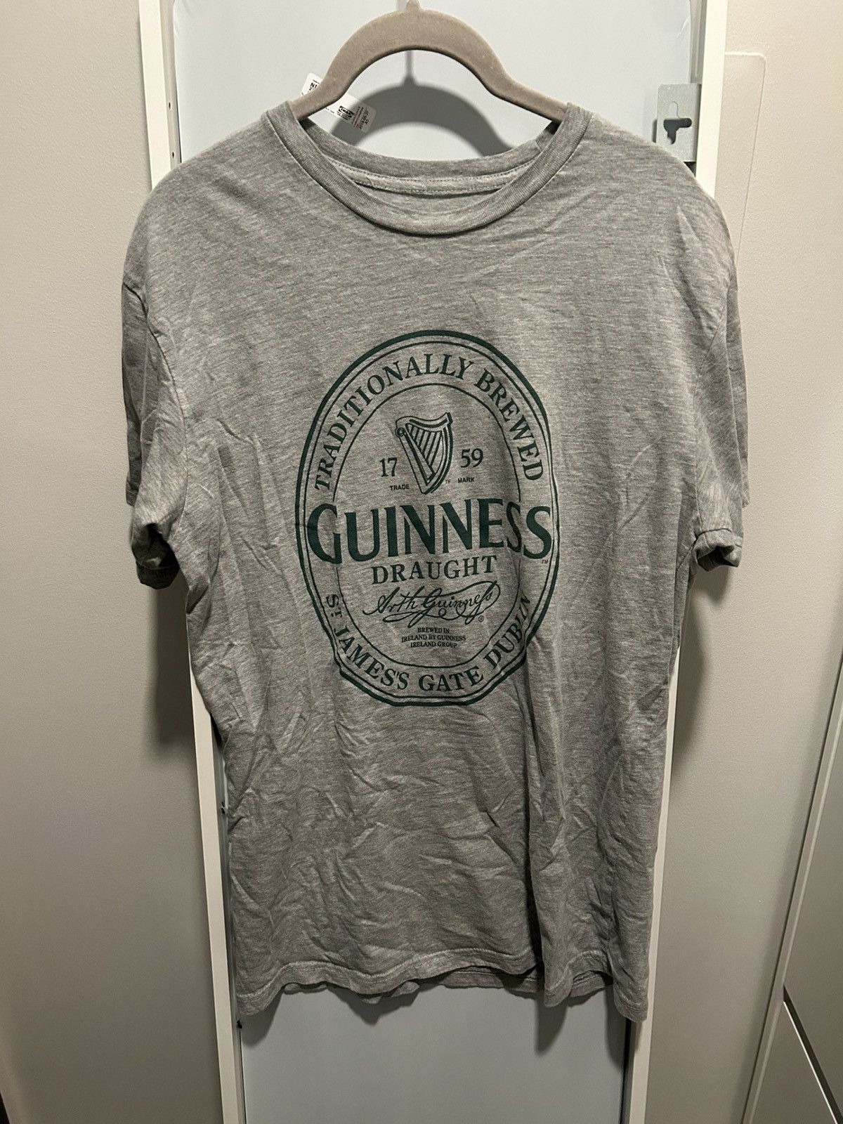Vintage Guiness logo tee Size US L / EU 52-54 / 3 - 2 Thumbnail