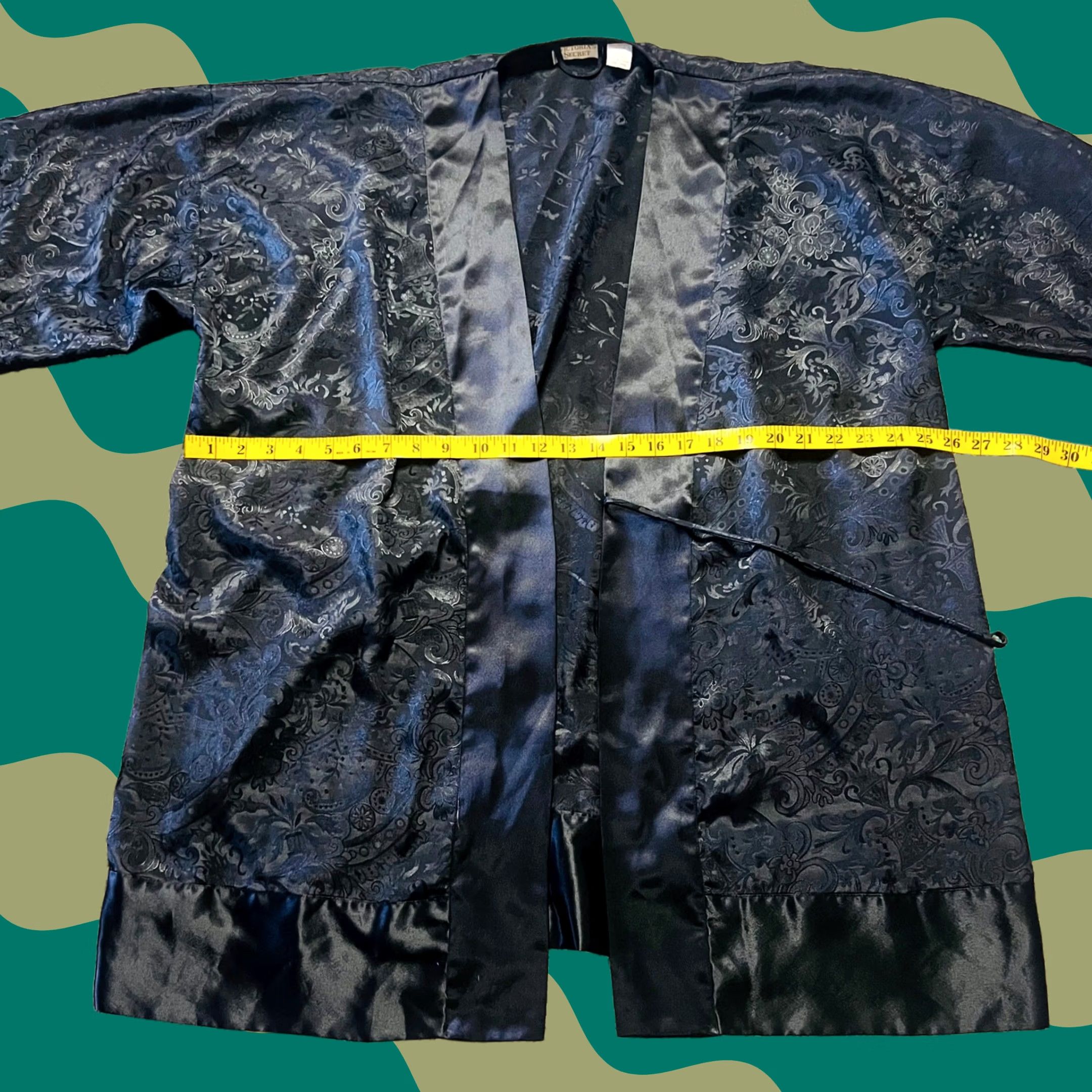Victoria's Secret VINTAGE Victoria's Secret Robe Black Satin Kimono Belt One Size Robe Women OS Size ONE SIZE - 1 Thumbnail