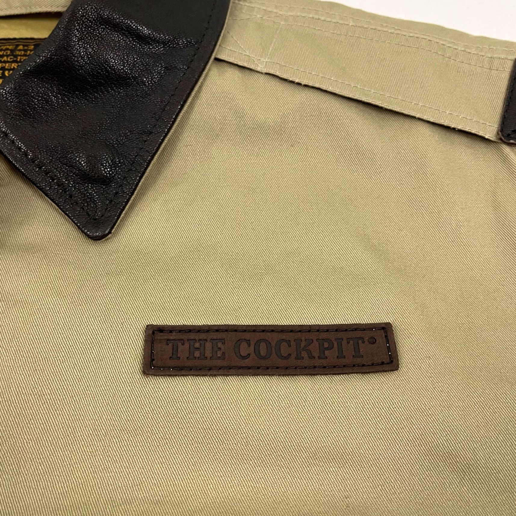 Vintage VINTAGE Cockpit USA Jacket Mens L Brown Bomber Flight Aviator Air Force Leather 90s Size US L / EU 52-54 / 3 - 2 Thumbnail