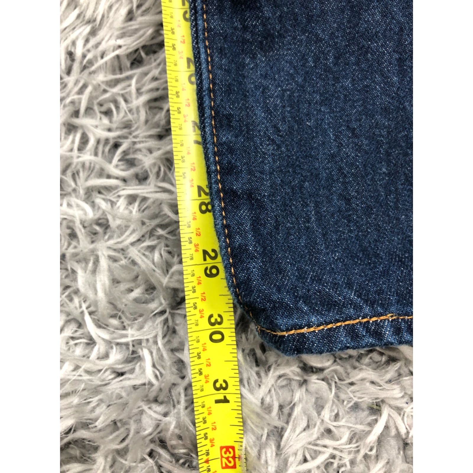 Old Navy VINTAGE Old Navy 501 Straight Jeans 40x32 Mens Mid Rise Dark Wash Blue Button Fly Size US 40 / EU 56 - 3 Thumbnail