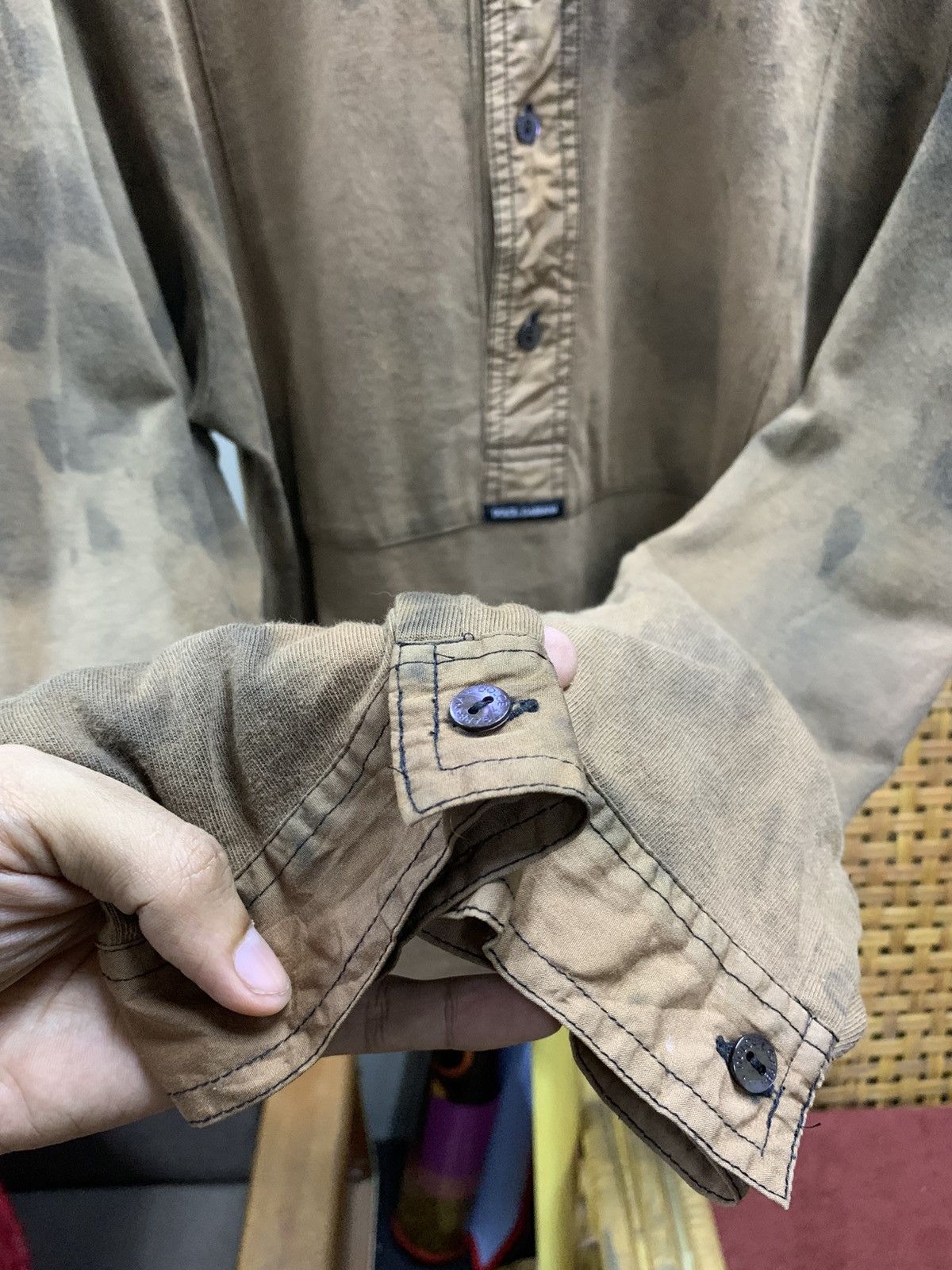 Dolce & Gabbana DOLCE & GABBANA ACID WASH HALF BUTTON LONGSLEEVE SHIRT Size US L / EU 52-54 / 3 - 6 Thumbnail