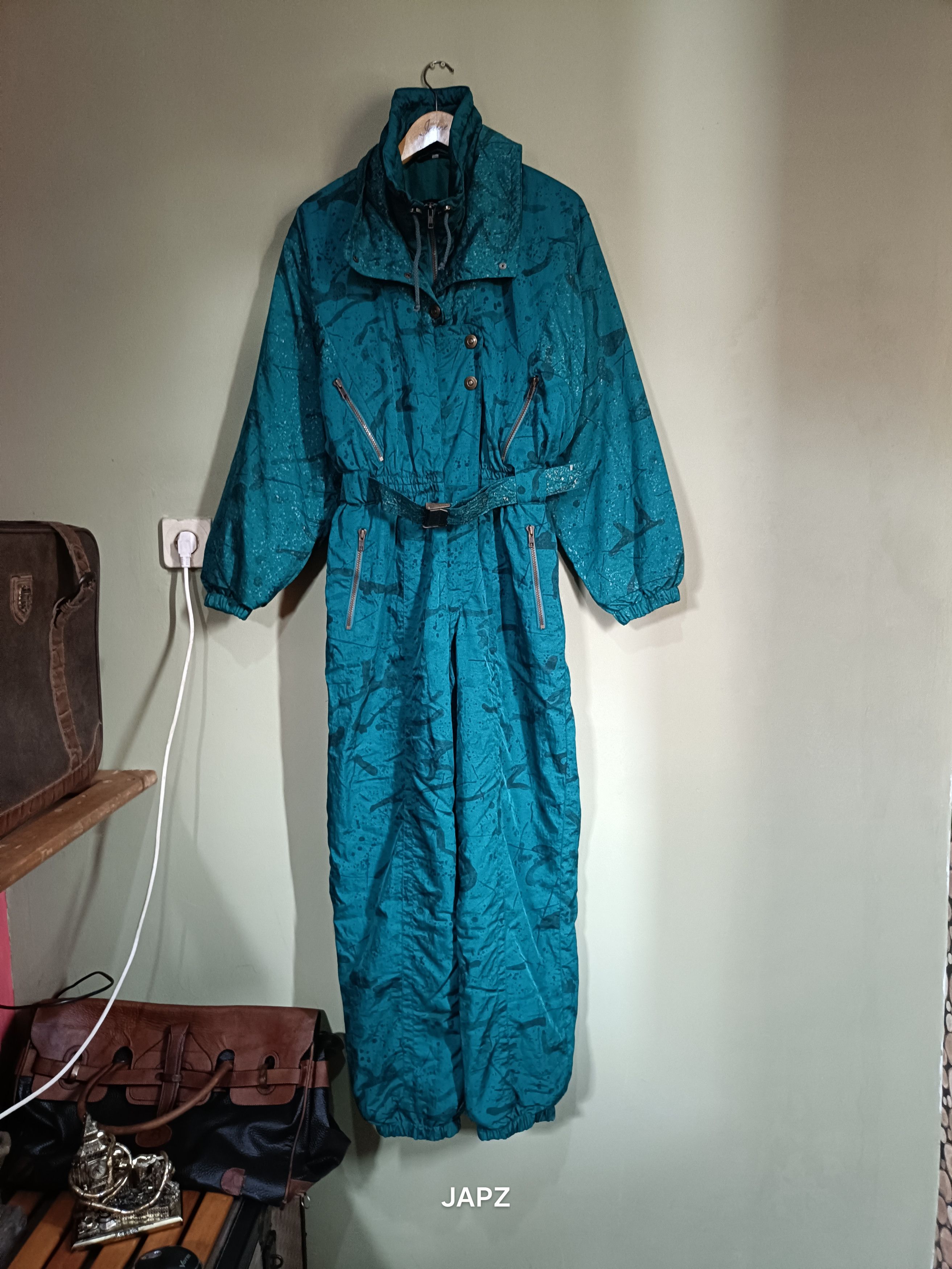 Vintage Vintage foelser ski abstract snowsuit 80s 90s Size US 40 / EU 56 - 9 Thumbnail